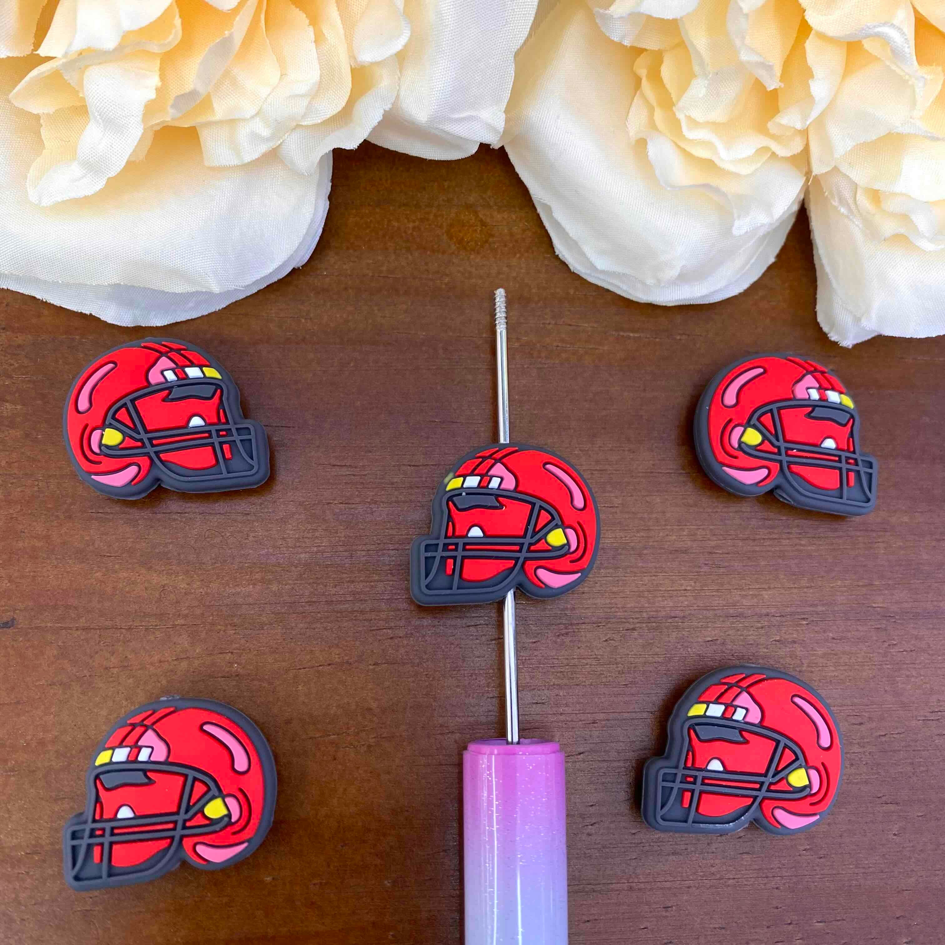 FS20607-Football Helmet Flat Silicone Focal Beads