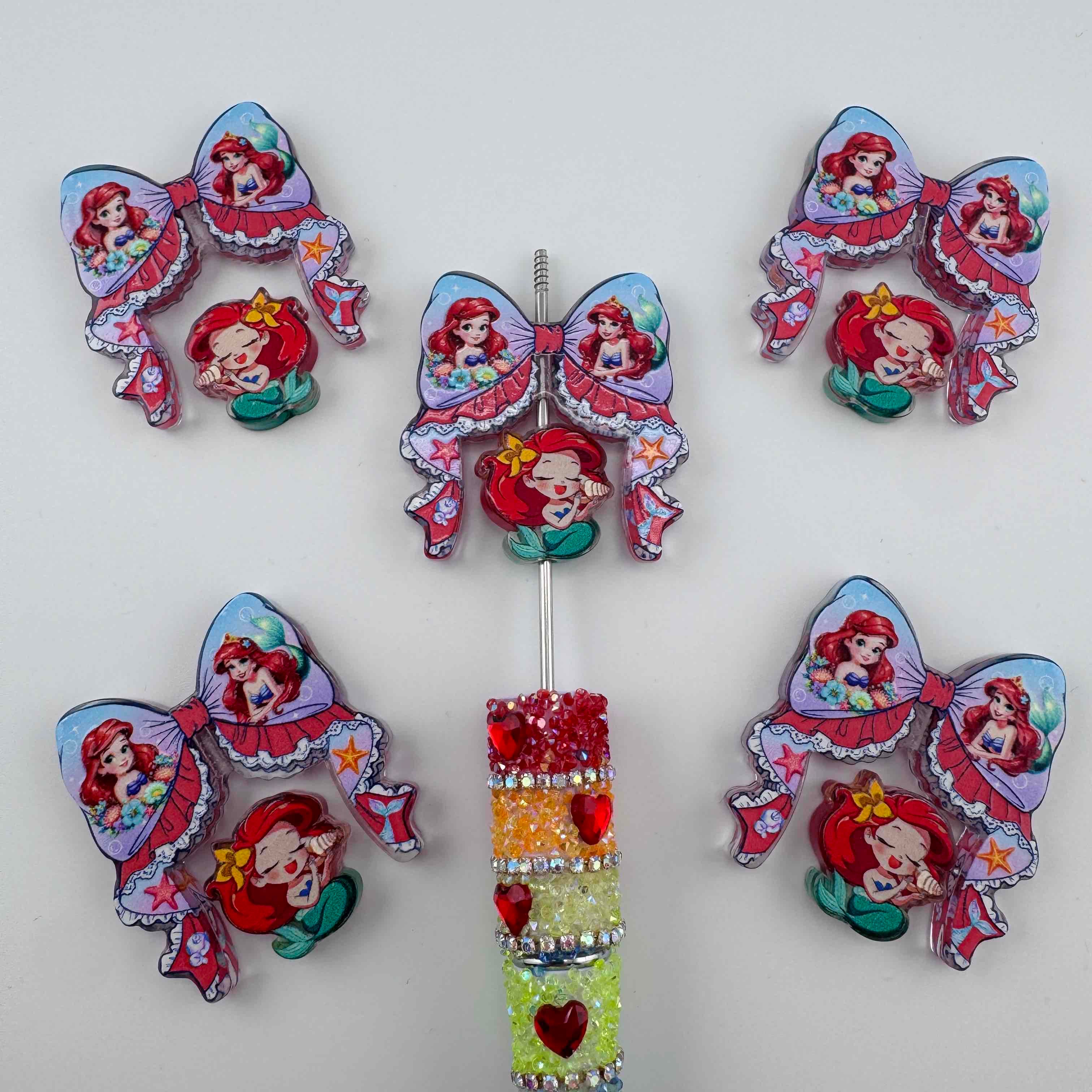 FS20246-Mermaid Ariel Bow Acrylic Beads