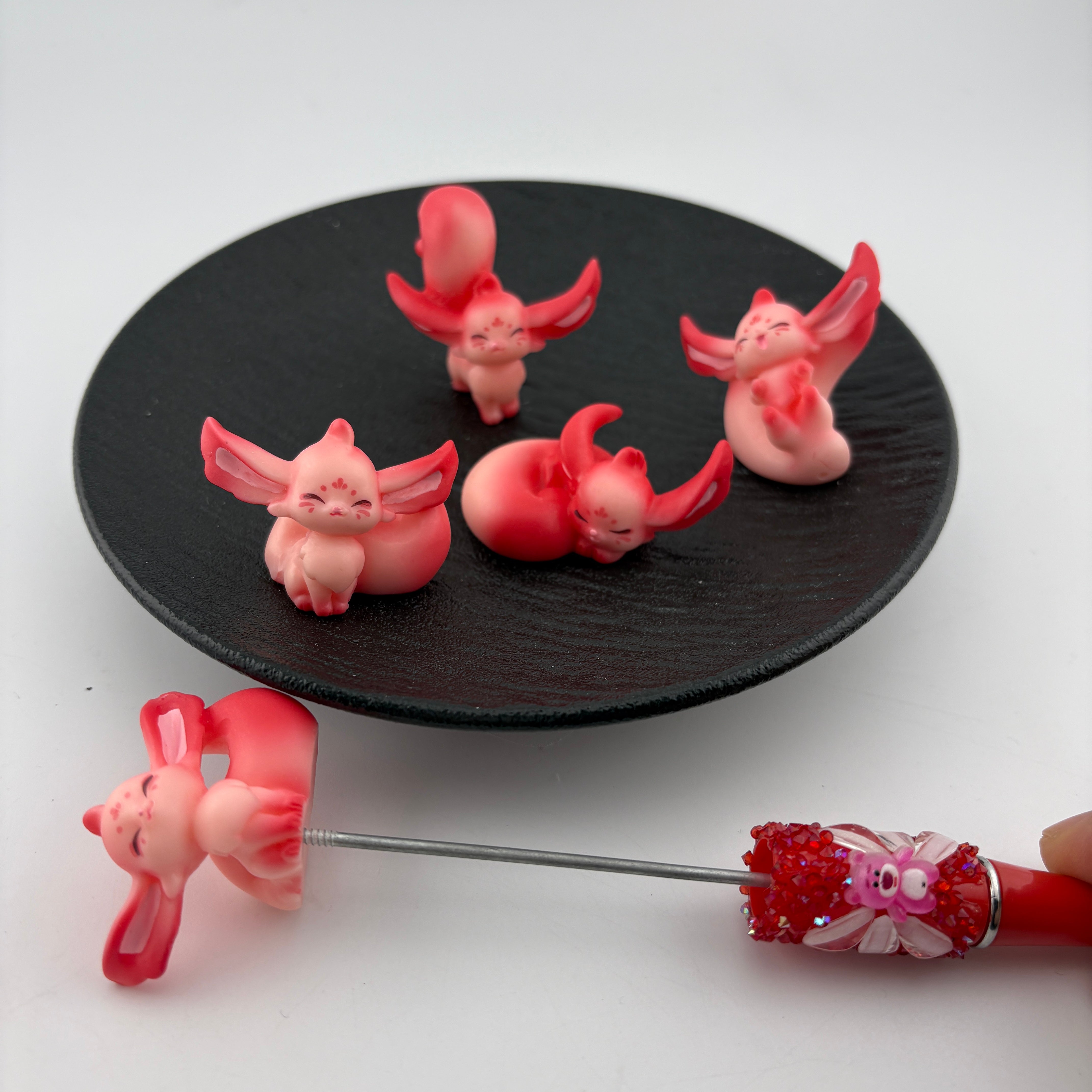 FS2196- 4PCS/Set Big Ears and tail Pink Red Fox Pen toppers