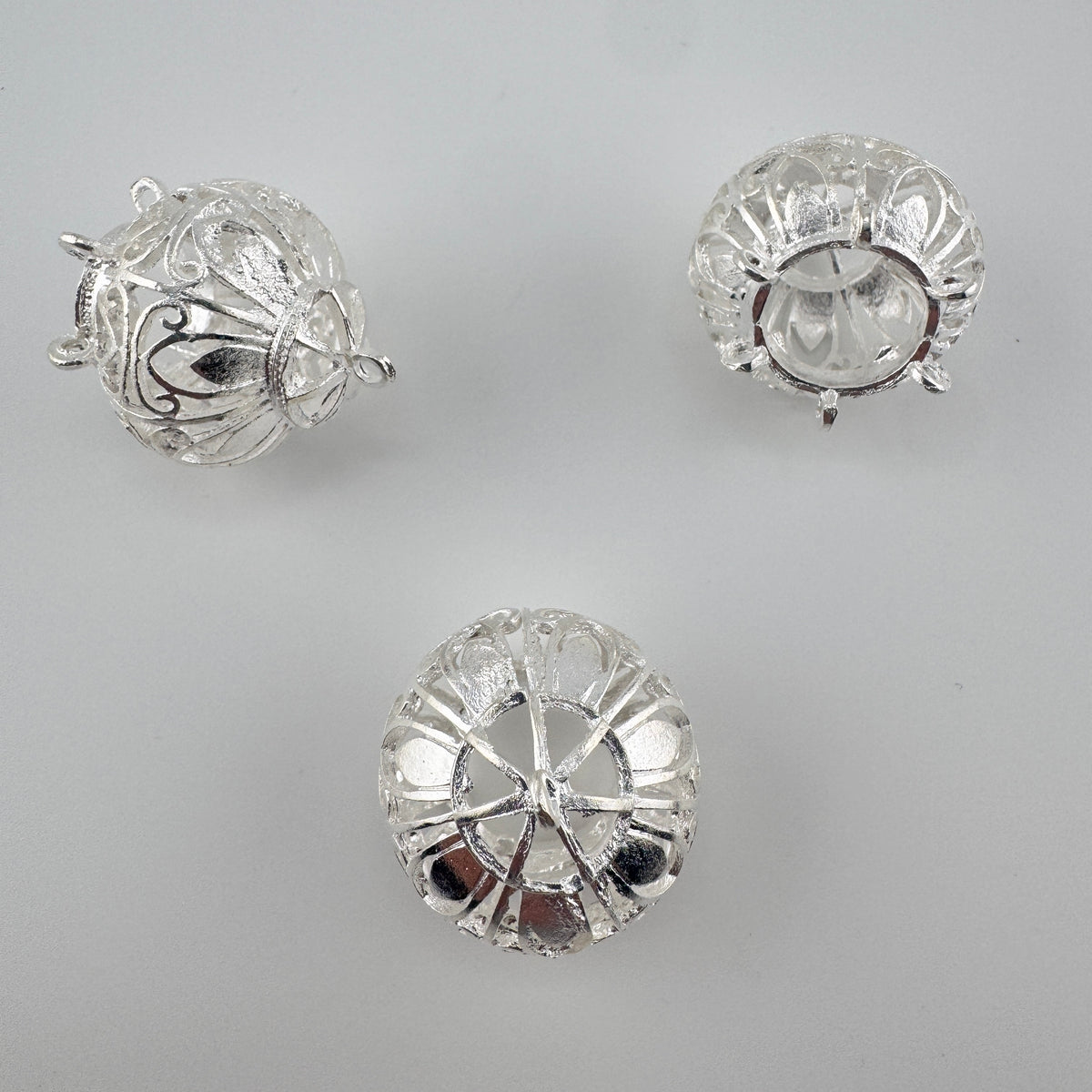 FS5677-  Lantern Charms with Hanging Hole (No Light Included)