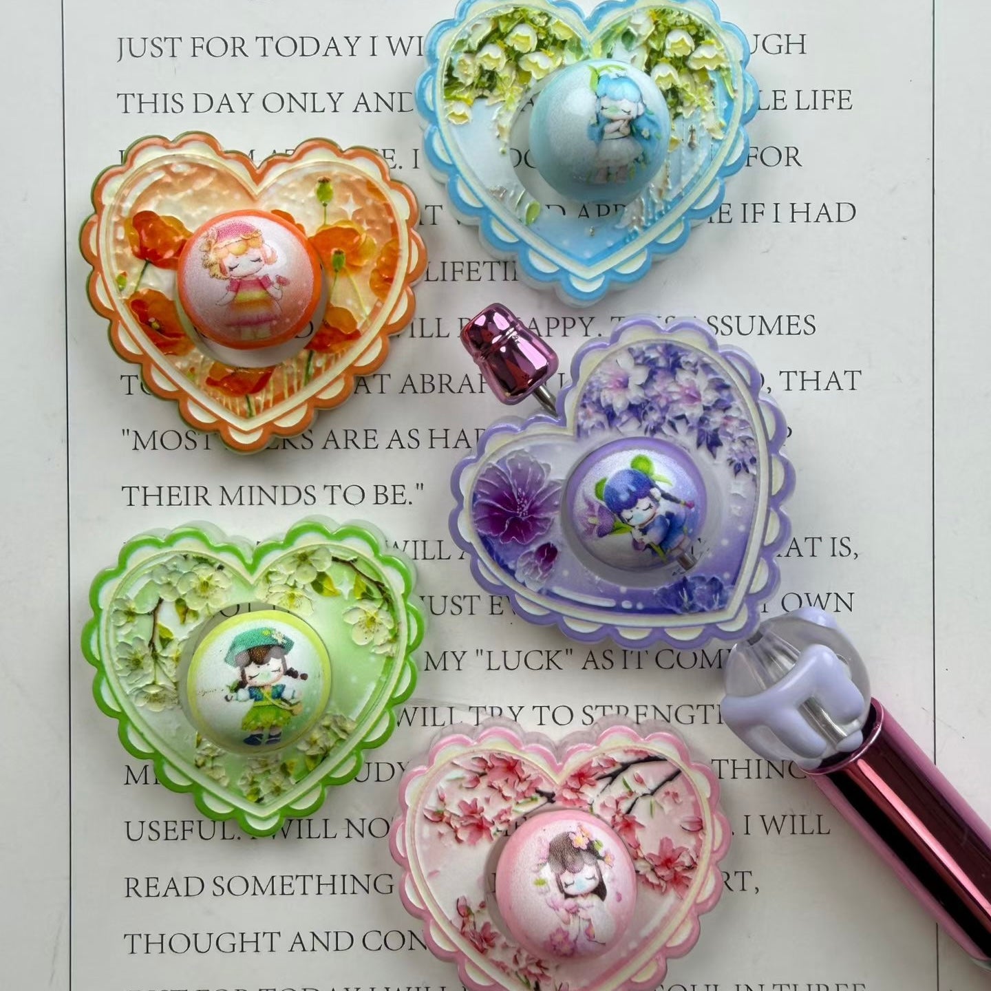 Scalloped Heart Flower Girl Rotatable Acrylic Beads,Random Mix