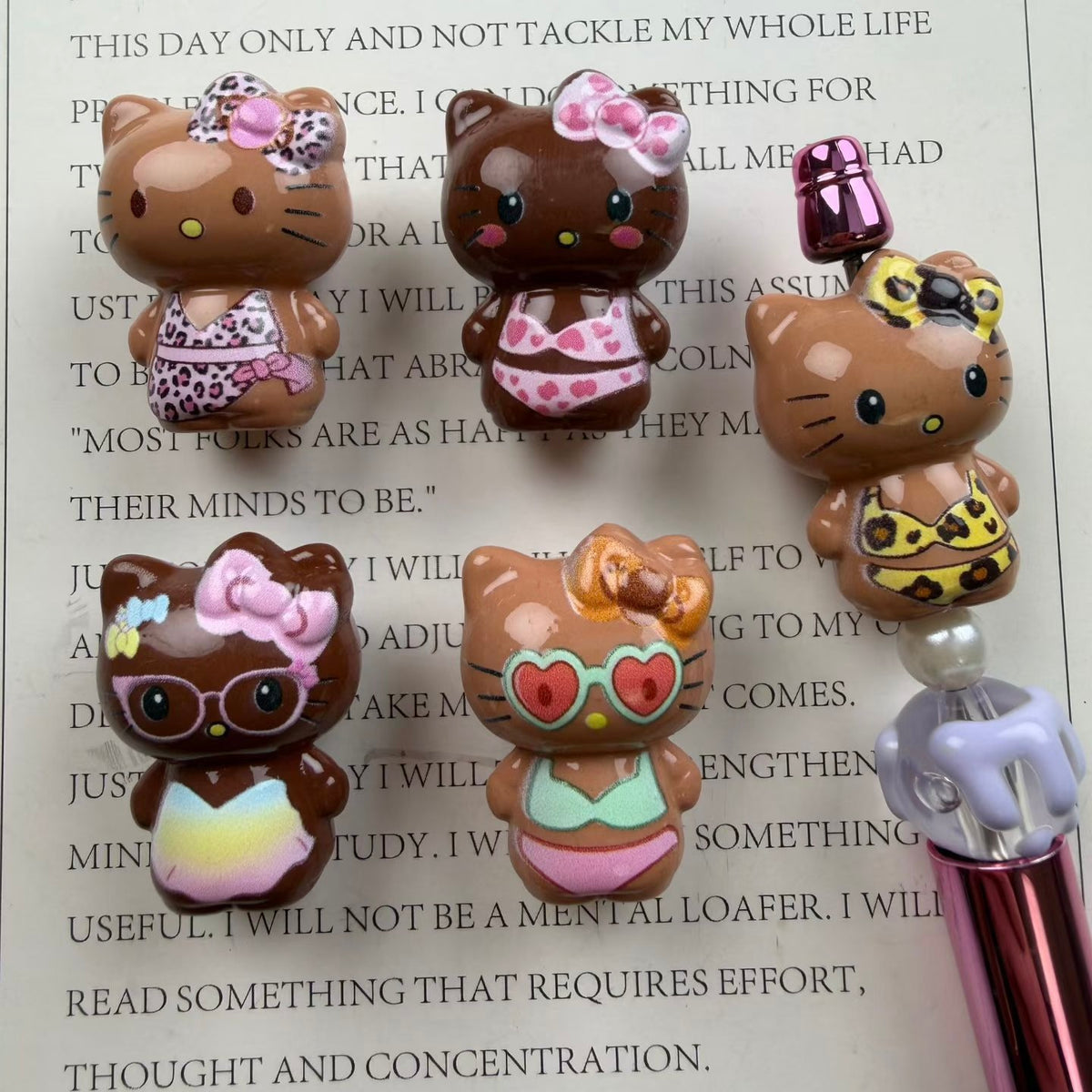 Brown 3D Cat Shape Acrylic Beads,Bikini‑Style,Random Mix