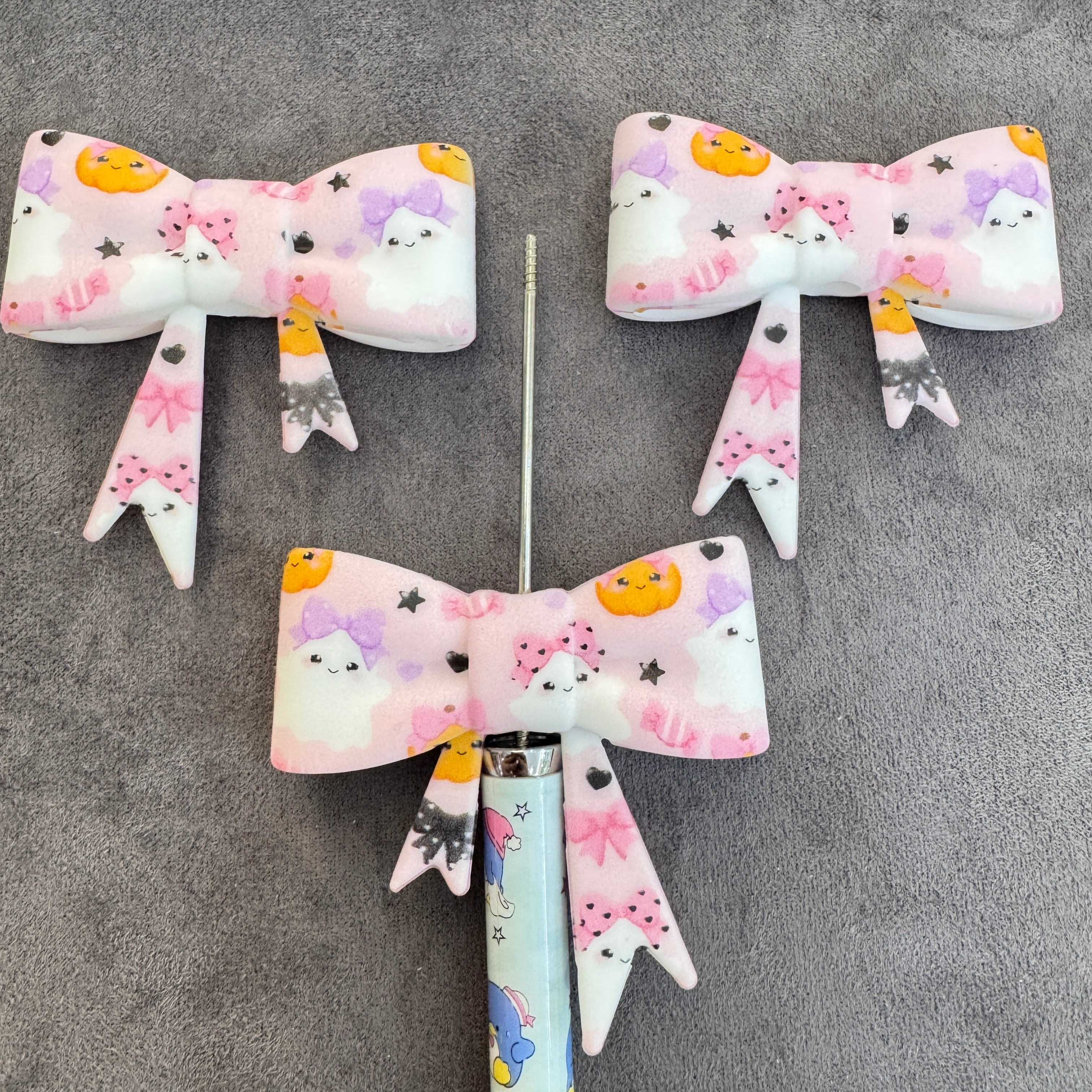 Silicone Focal Beads Soft Bowtie with Halloween Ghost and Pumpkin Prints