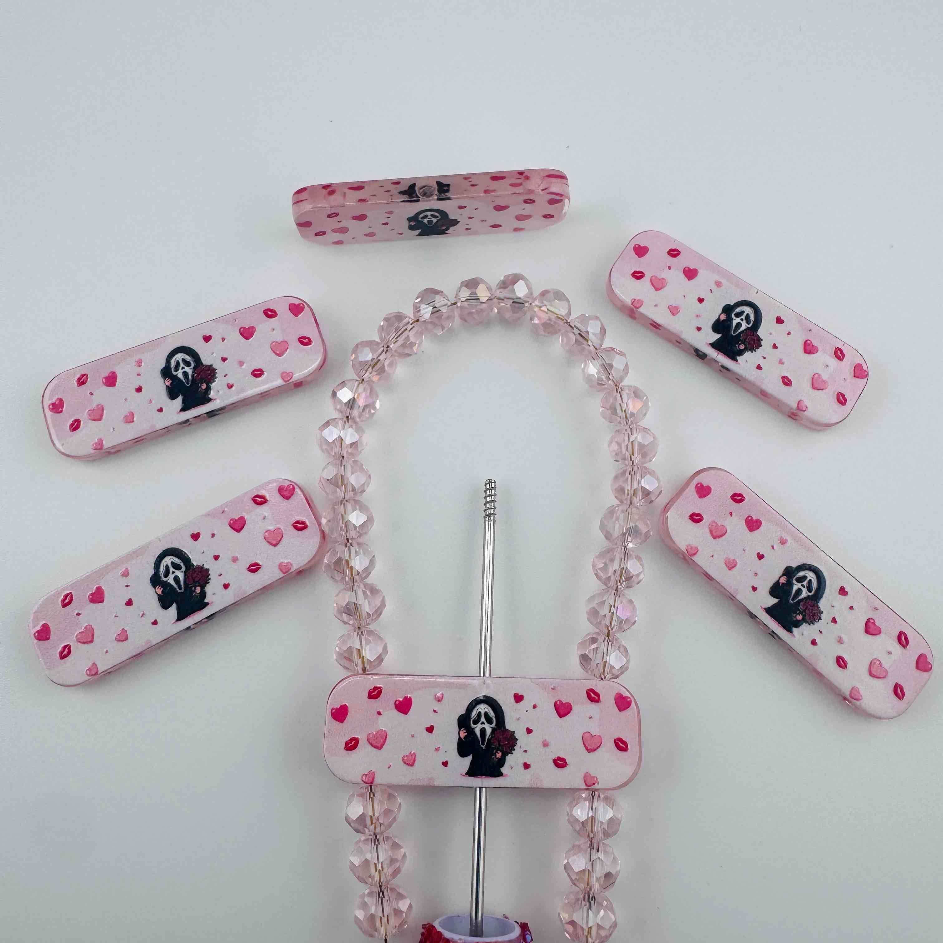 FS20025-Ghostface 3Hole Acrylic Focal Beads