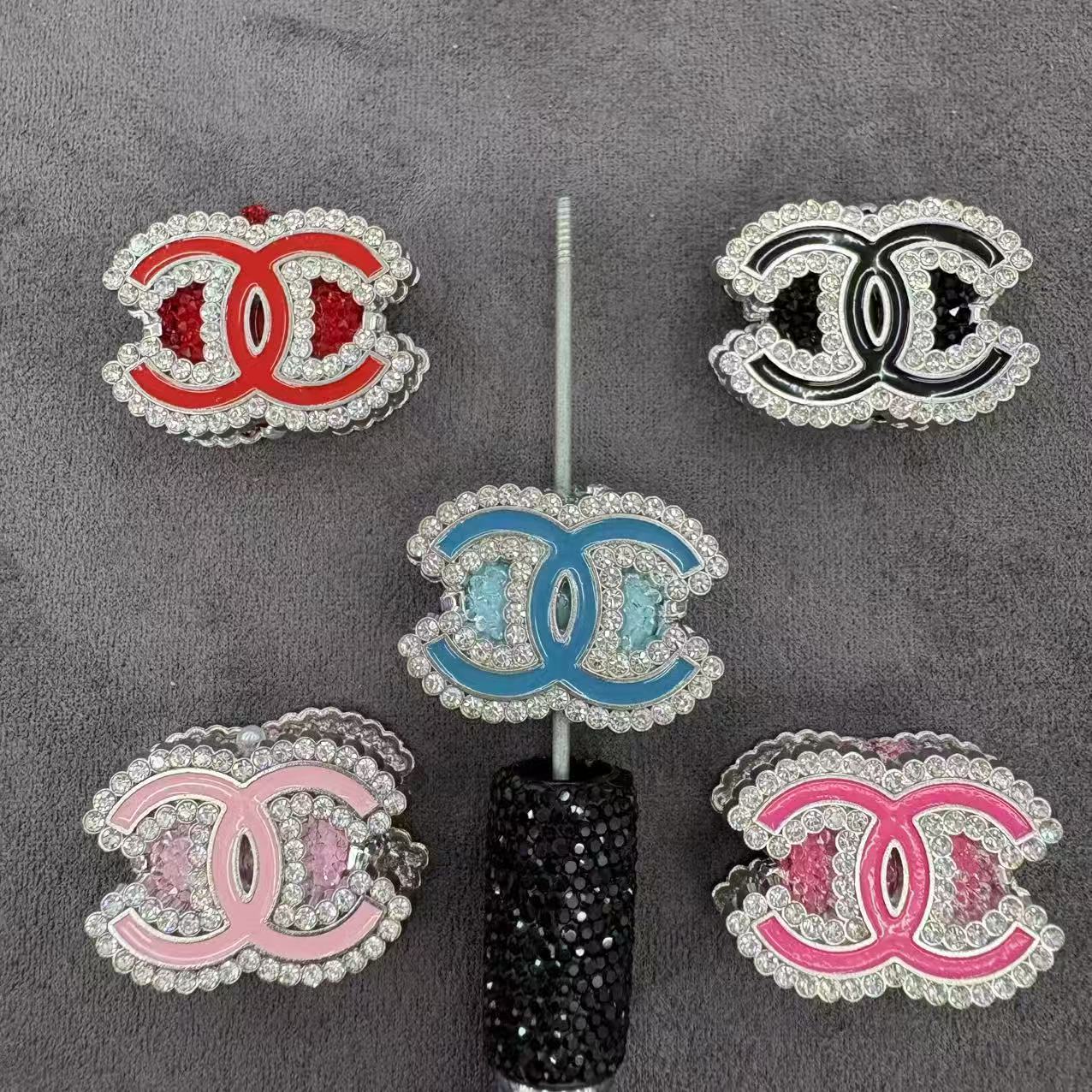 Multi‑color Silver‑Tone Or Gold‑Tone Scalloped‑Edge Interlocking‑C Rhinestone Metal Sugar Beads