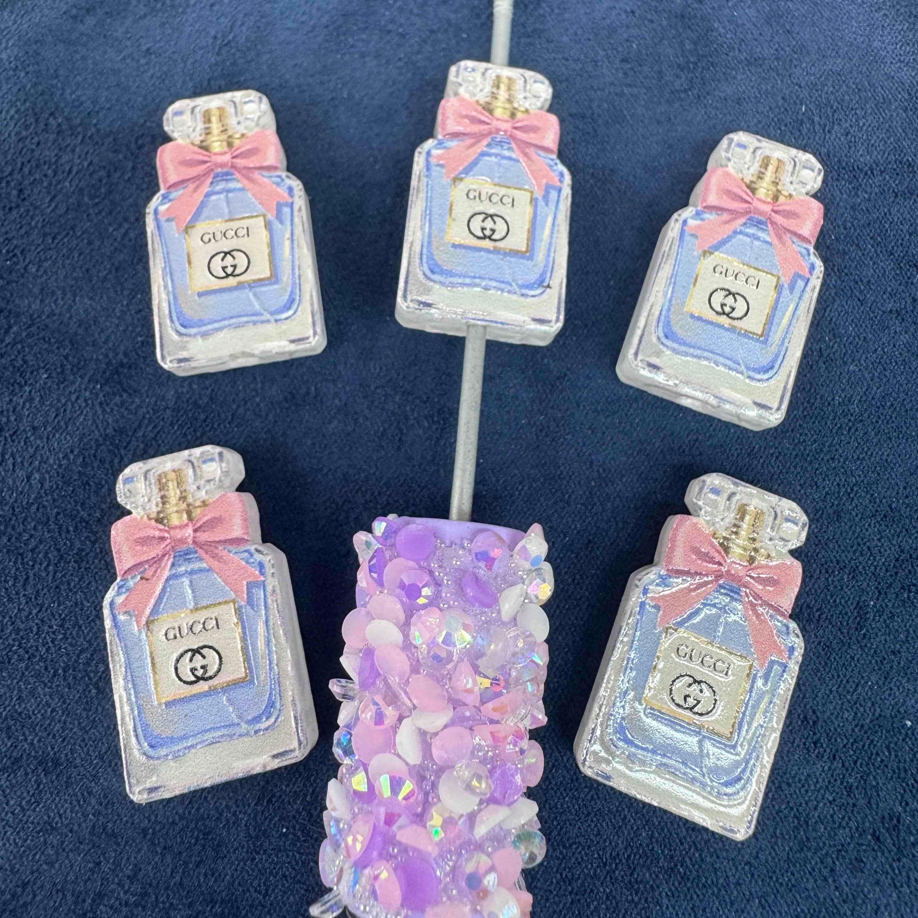 FS20296-Blue Perfume Bottle Acrylic Focal Beads