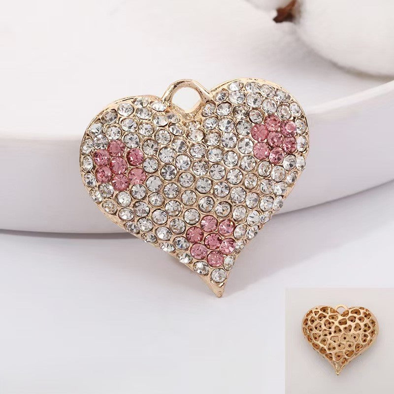 FS4981-40*43mm Plum Blossom Drill Heart Metal Pendant