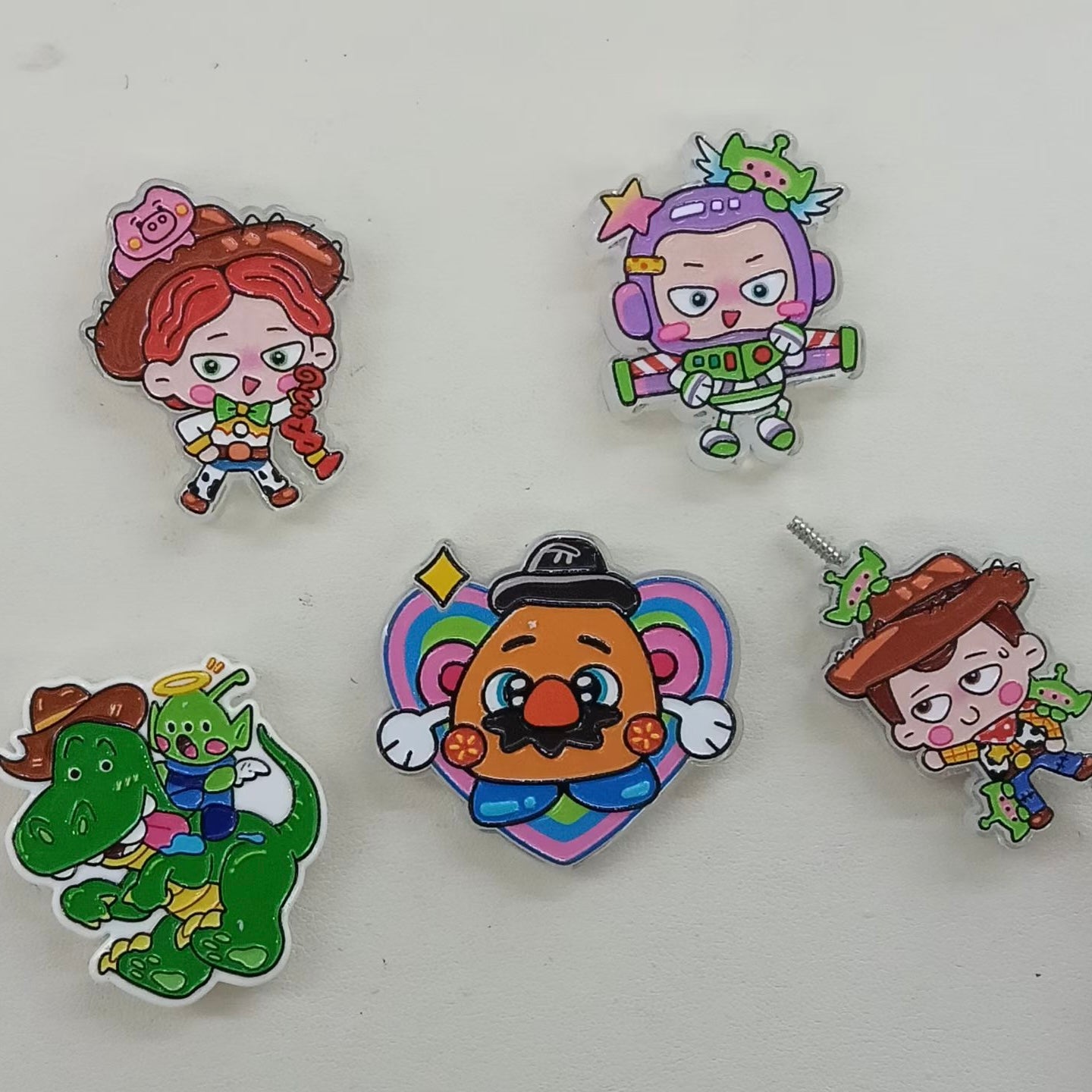 Hand‑drawn Q‑cartoon style, Multiple Classic Characters Acrylic Focal Beads,Mandom Mix