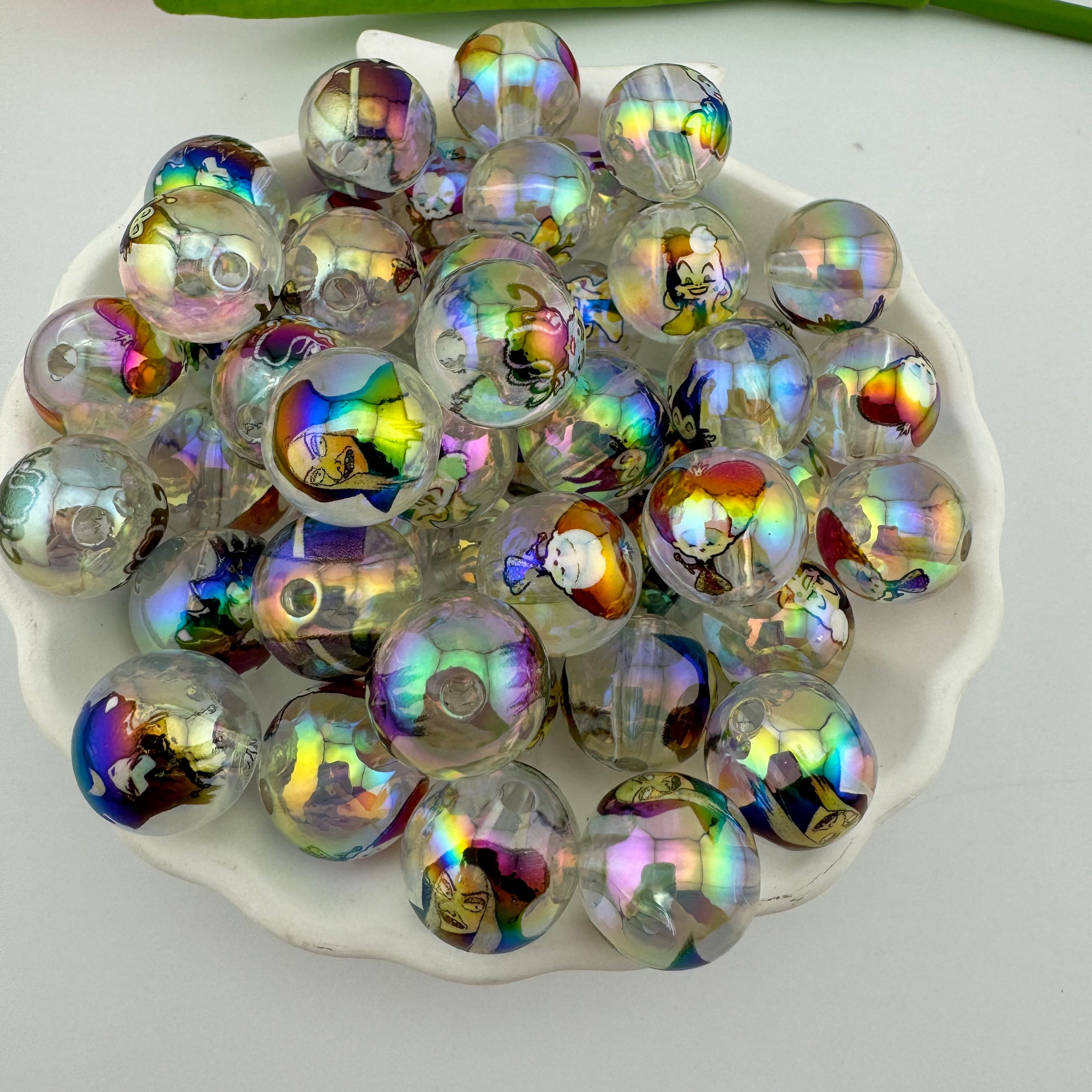 50 Pieces Evil Queen Clear Resin Beads