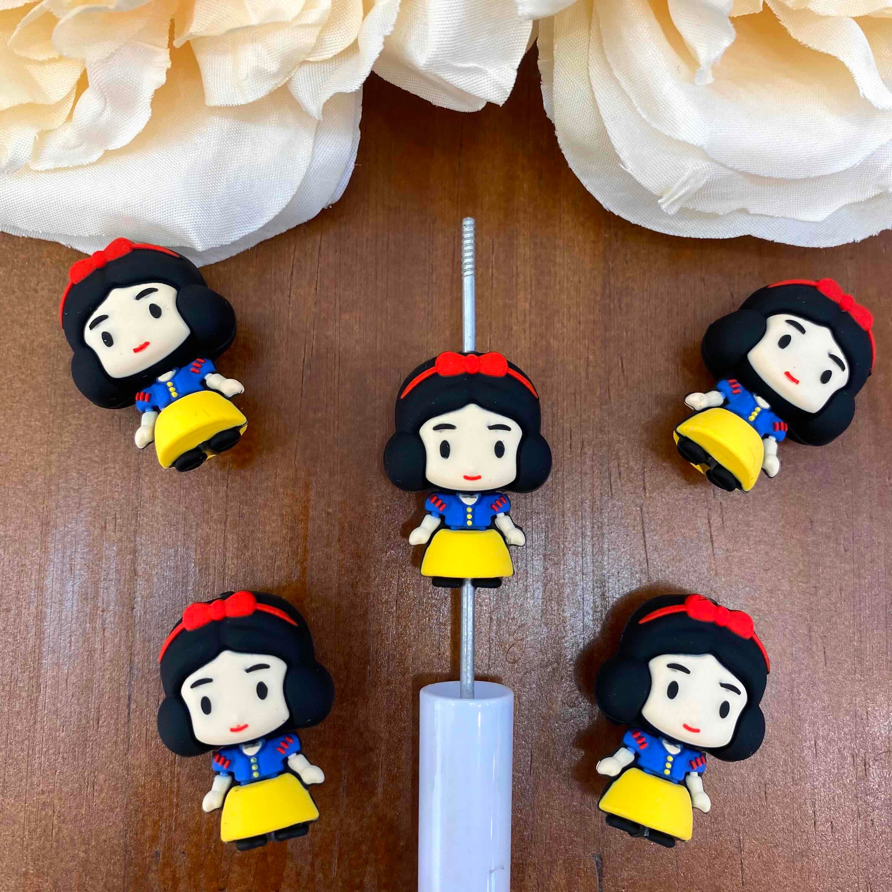 FS20517-3D Snow White Silicone Focal Beads
