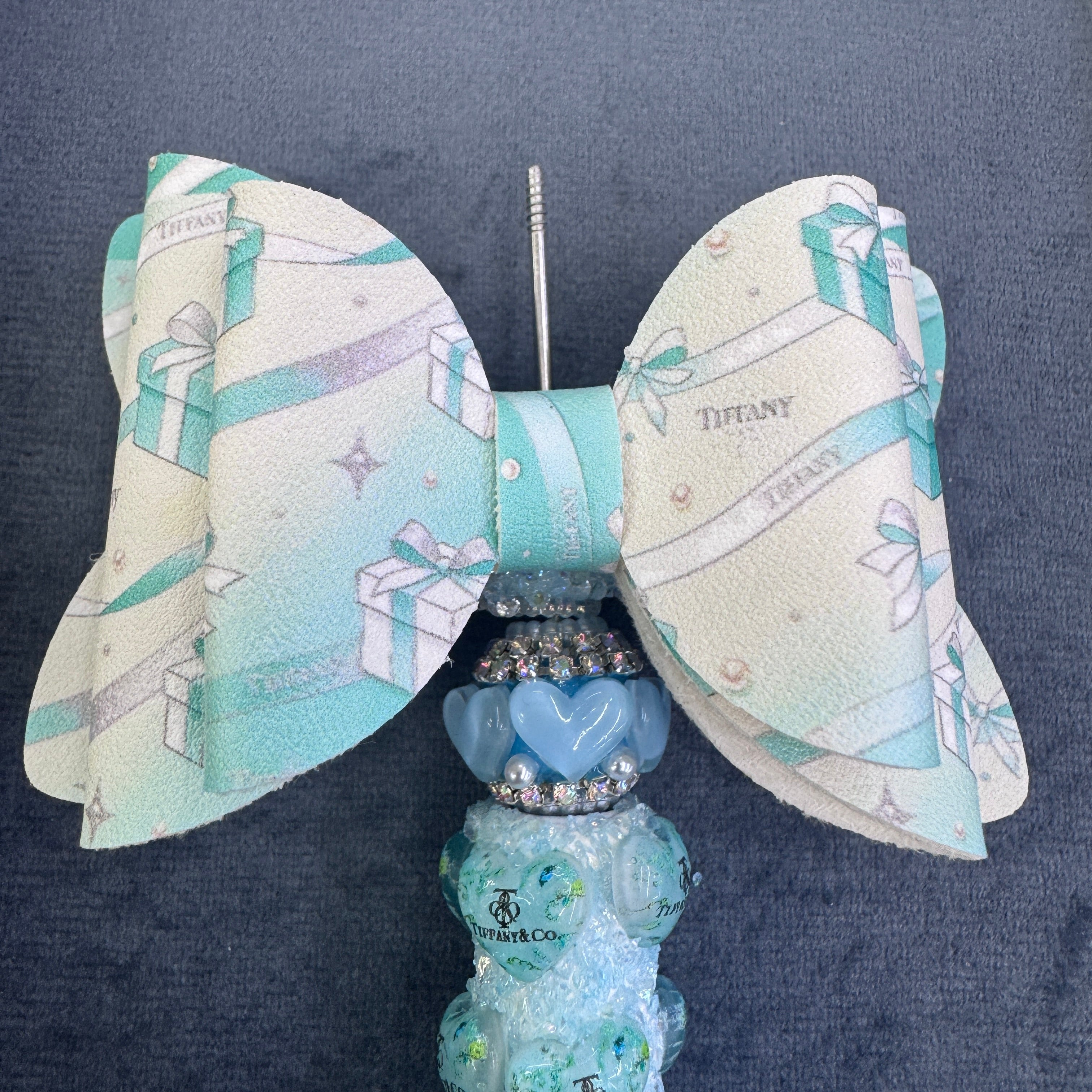 FS20233-Tiffany Sugar Bow Beads