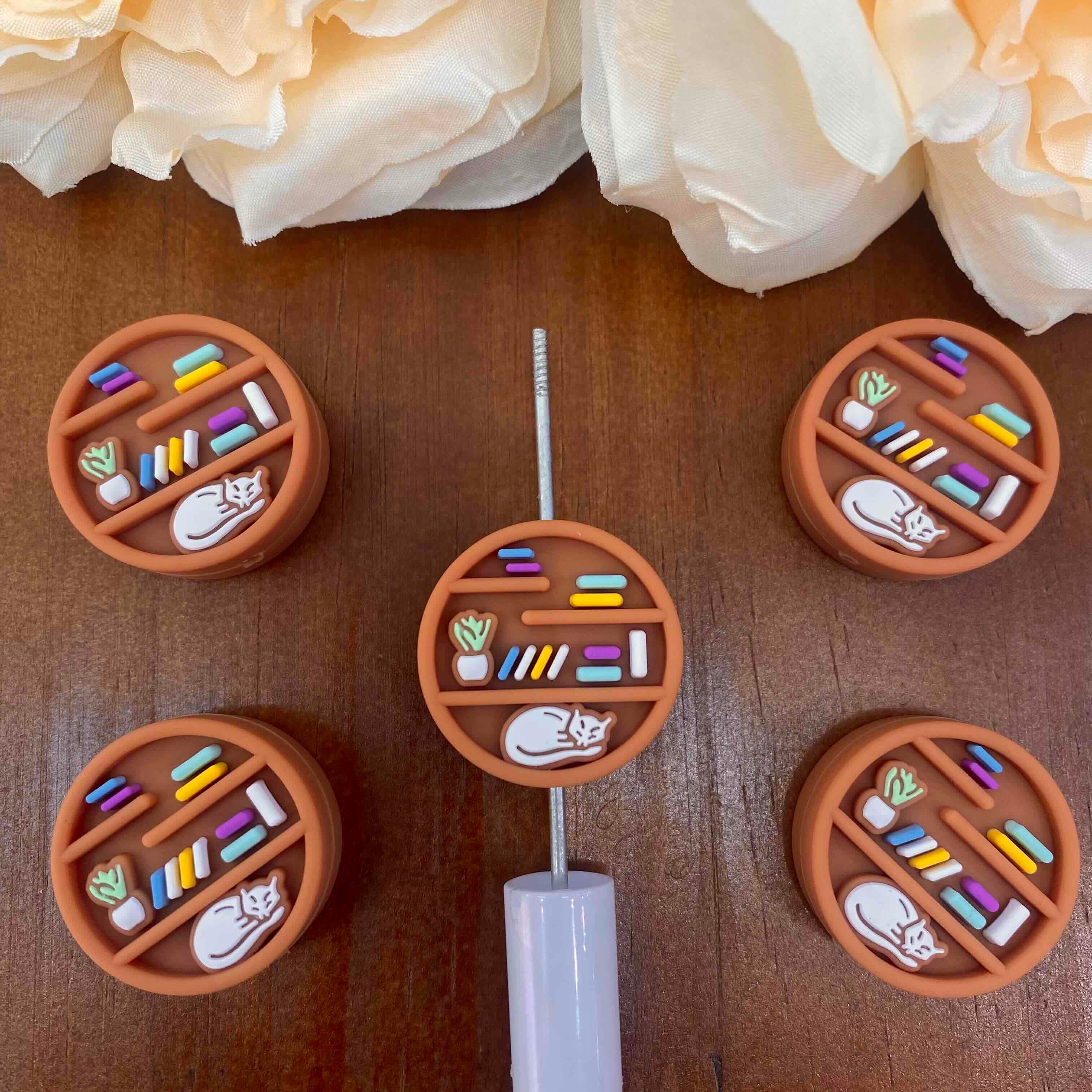 FS20396-Bookshelf Flat Silicone Focal Beads