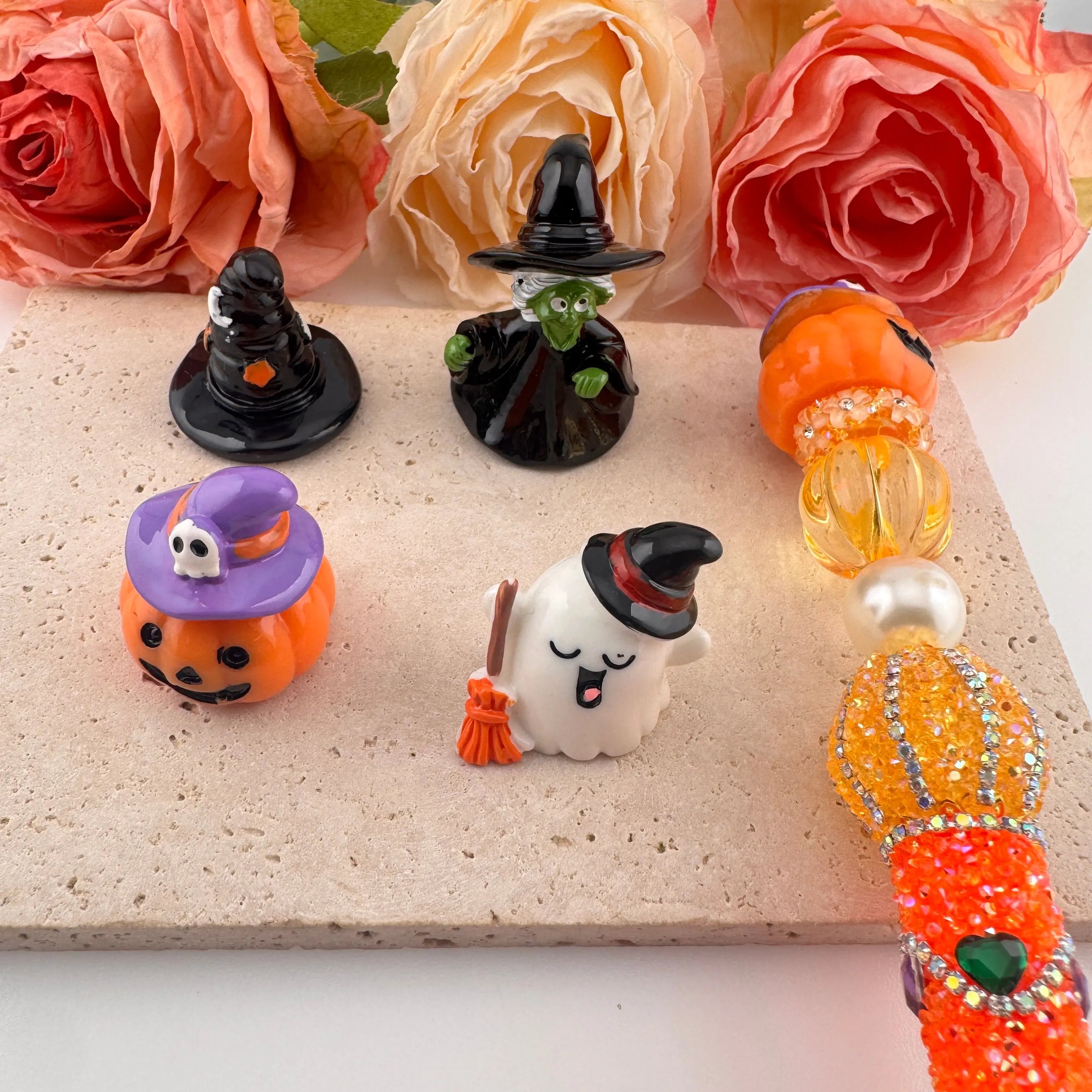 FS17976-Mixed Halloween Resin Pen Topper