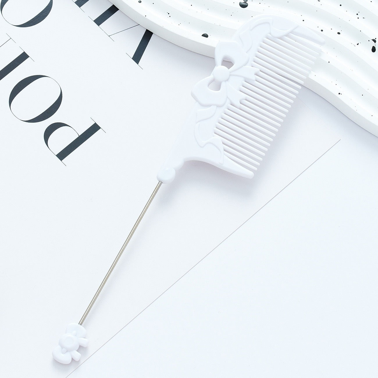 DIY Beadable Bow‑Embossed Comb in Solid Color
