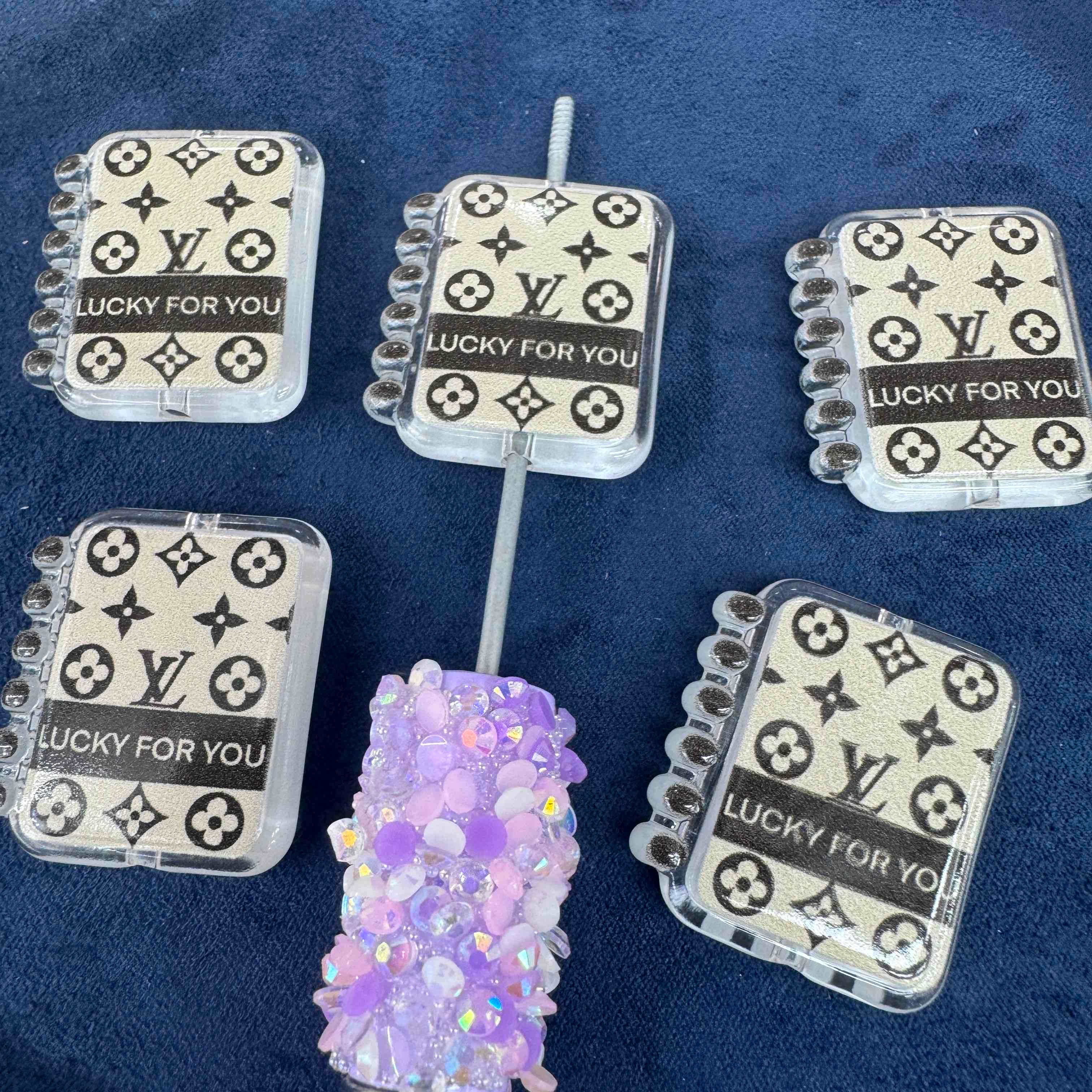 FS20289-Designer Acrylic Focal Beads As Picture Shows