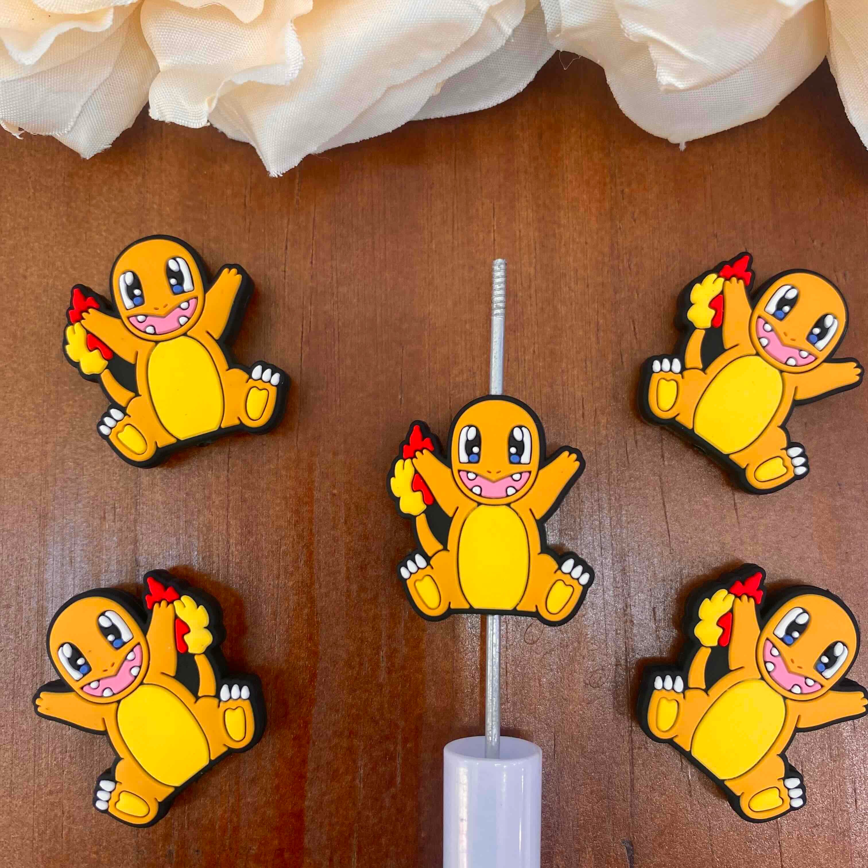 FS20436-Charmander Flat Silicone Focal Beads