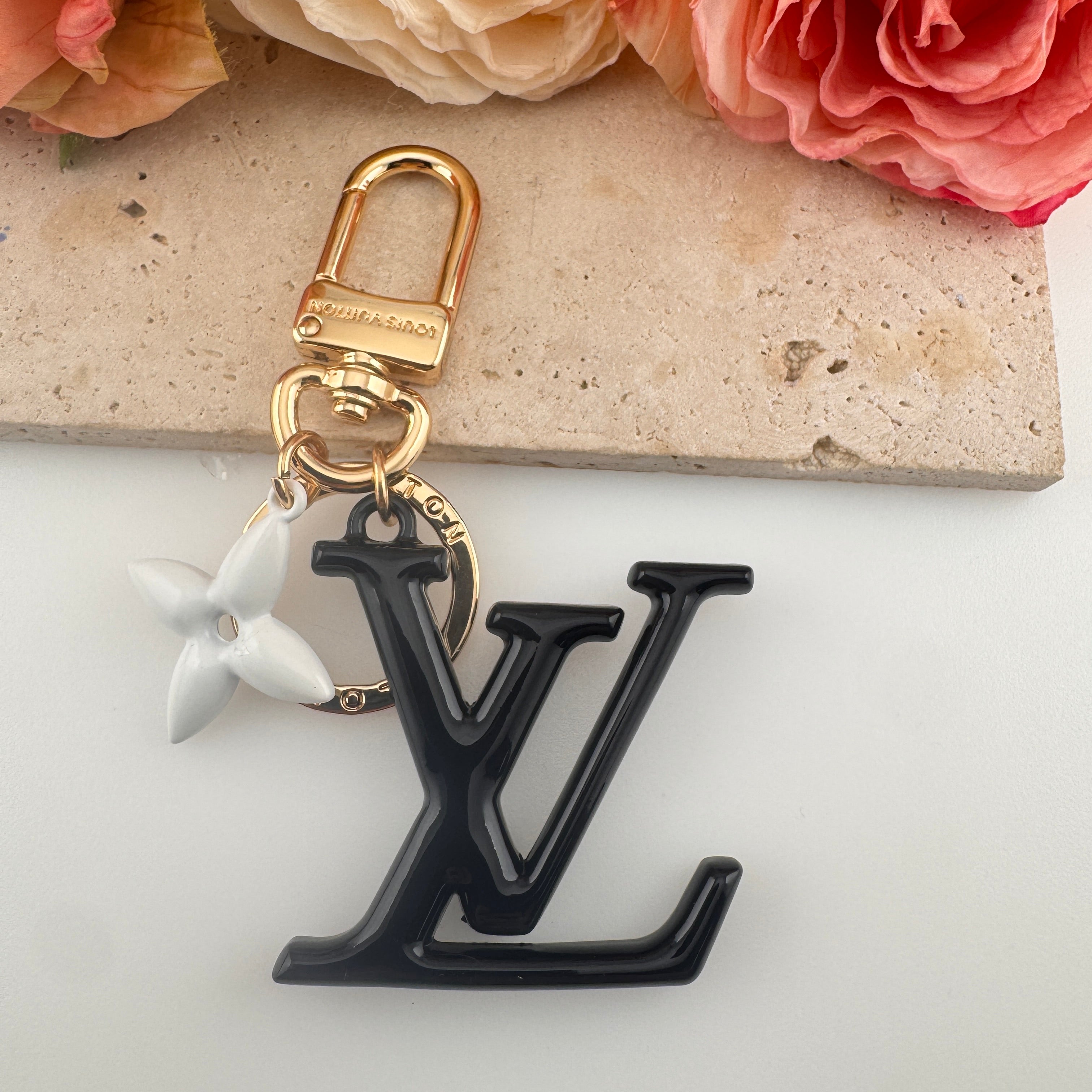 FS19357-Metal Key Chain As Picture Shows