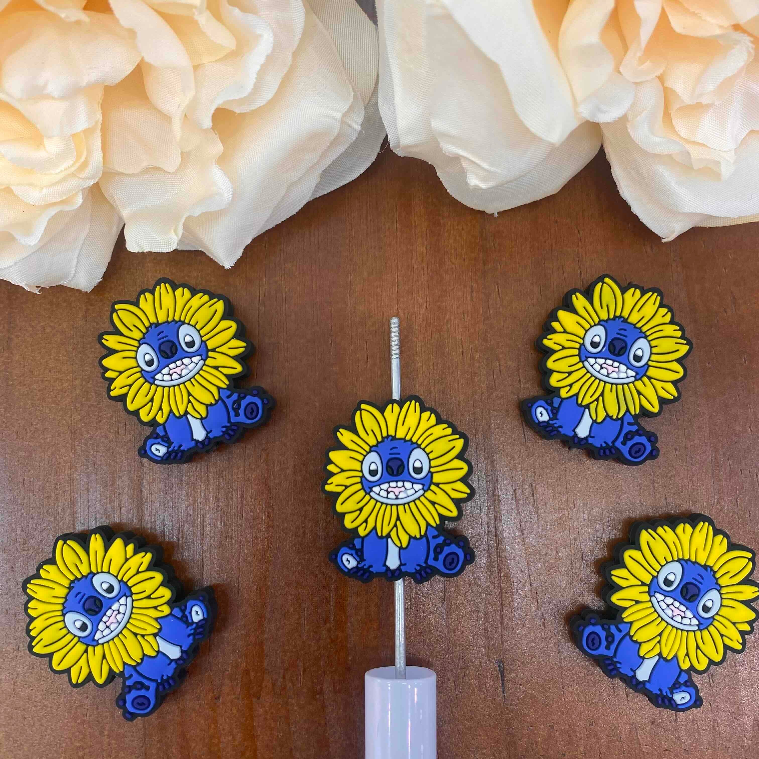 FS20448-Stitch Flat Silicone Focal Beads