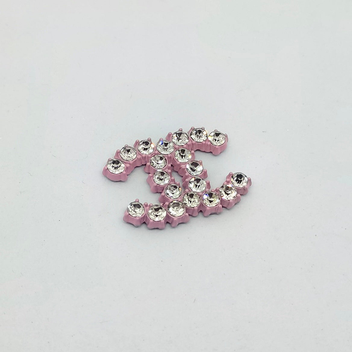 FS2532-About 27×21mm C Rhinestone Metal Patch