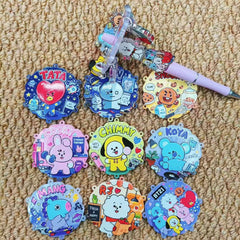 Acrylic Beads and Pendants with Cute Cartoon Animal Character,Wavy Edged Flat Round Shape,Random Mix