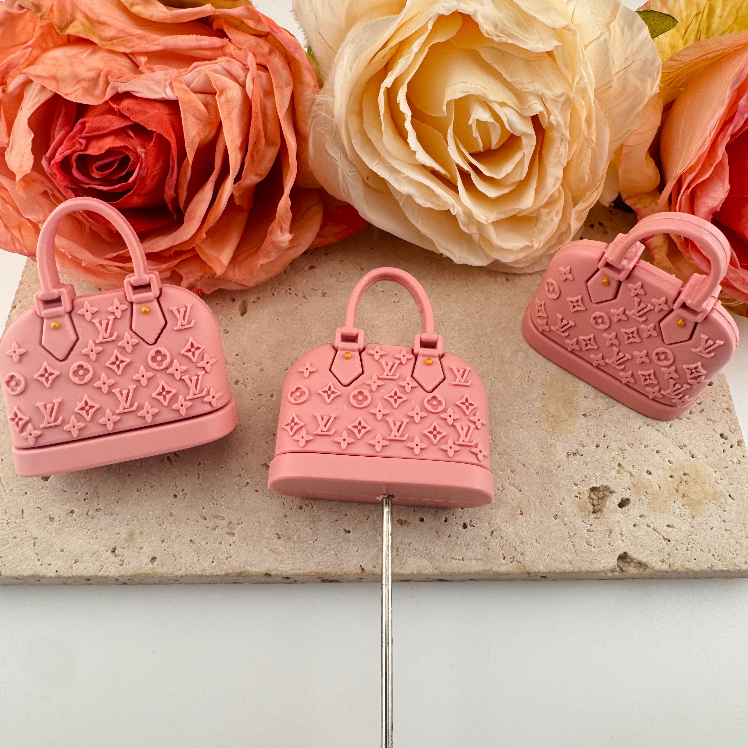 FS5607-About 44×37×28mm Silicone Topper As Picture Shows