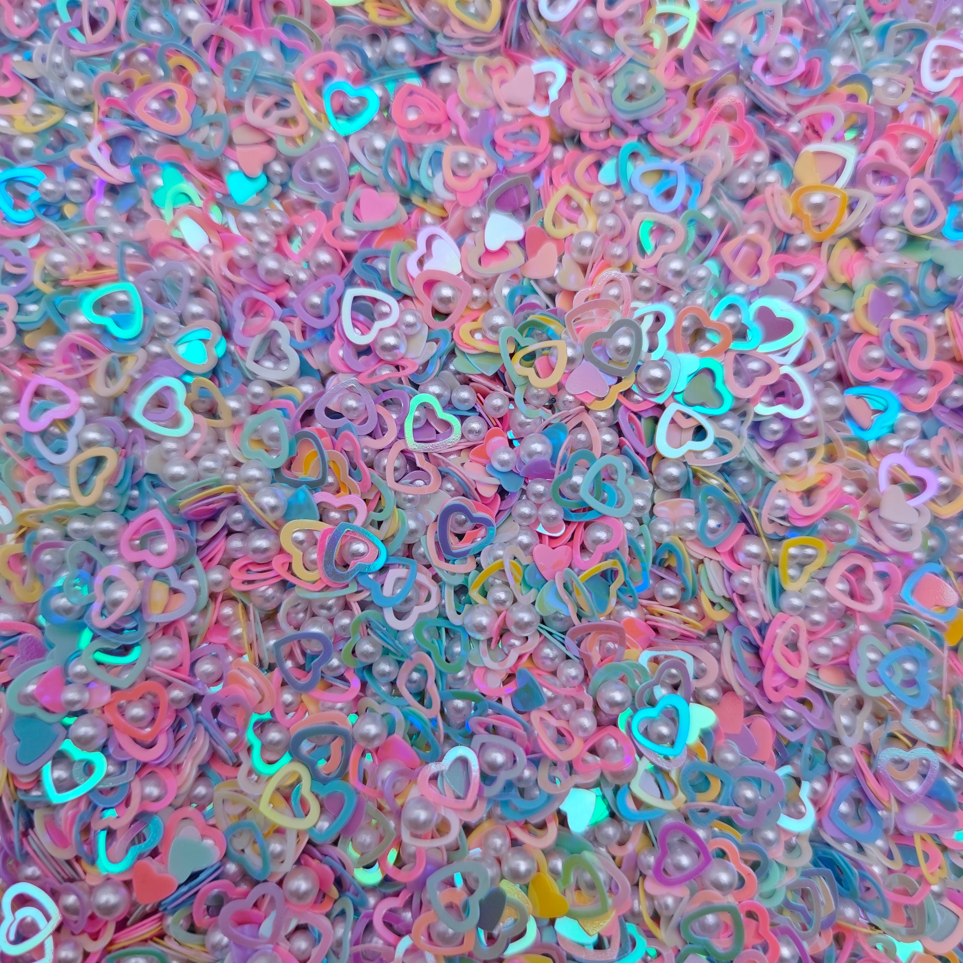 FS5333- 3mm - 7mm Mixed Refills, Love - Shaped Glitter + Pearls, Filler