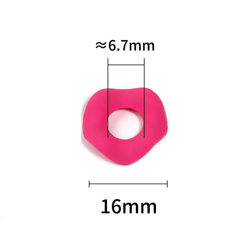 FS19423-16mm Matte Wavy Acrylic Spacer Beads