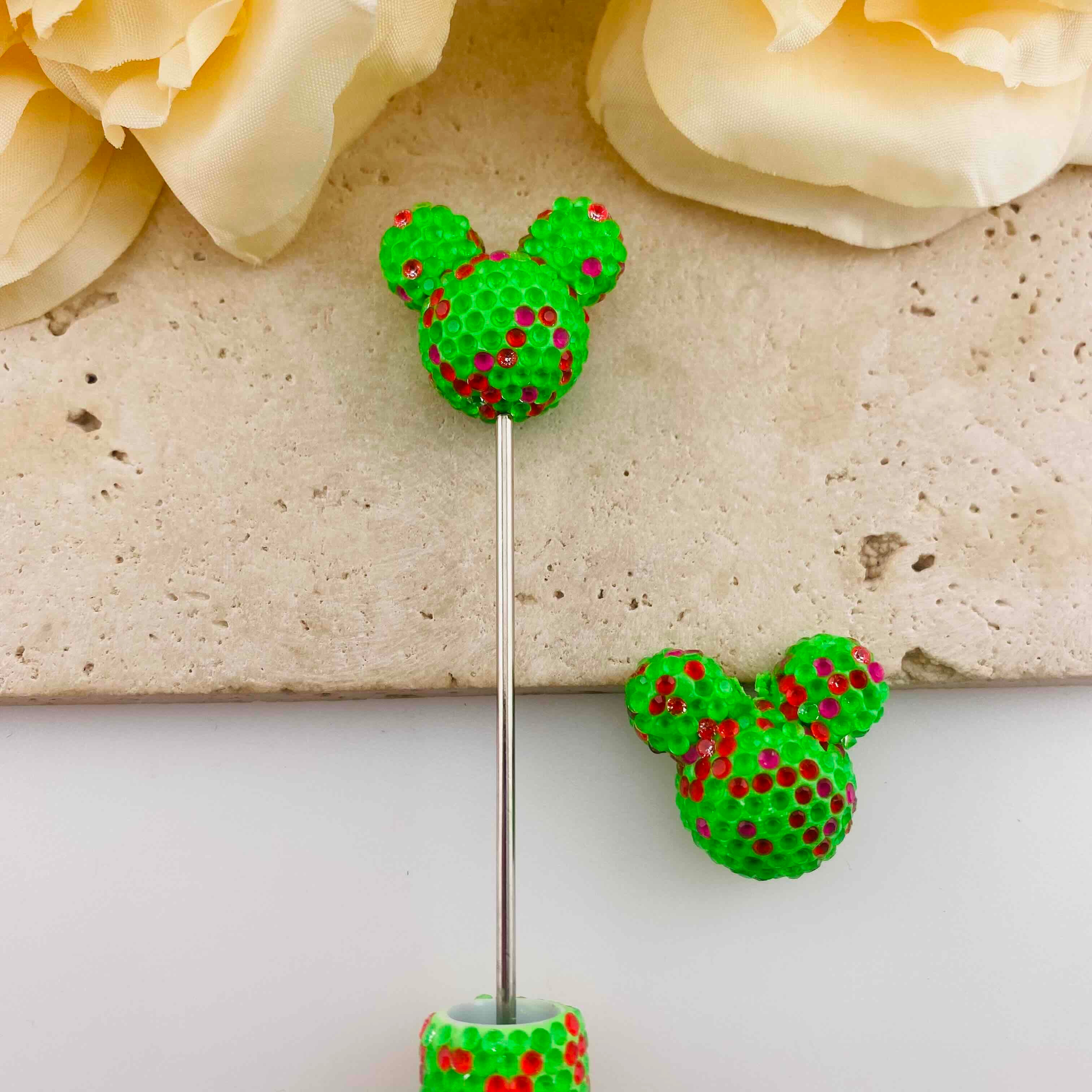 FS20073-About 22*25mm Rhinestone Mickey Head Clay Beads