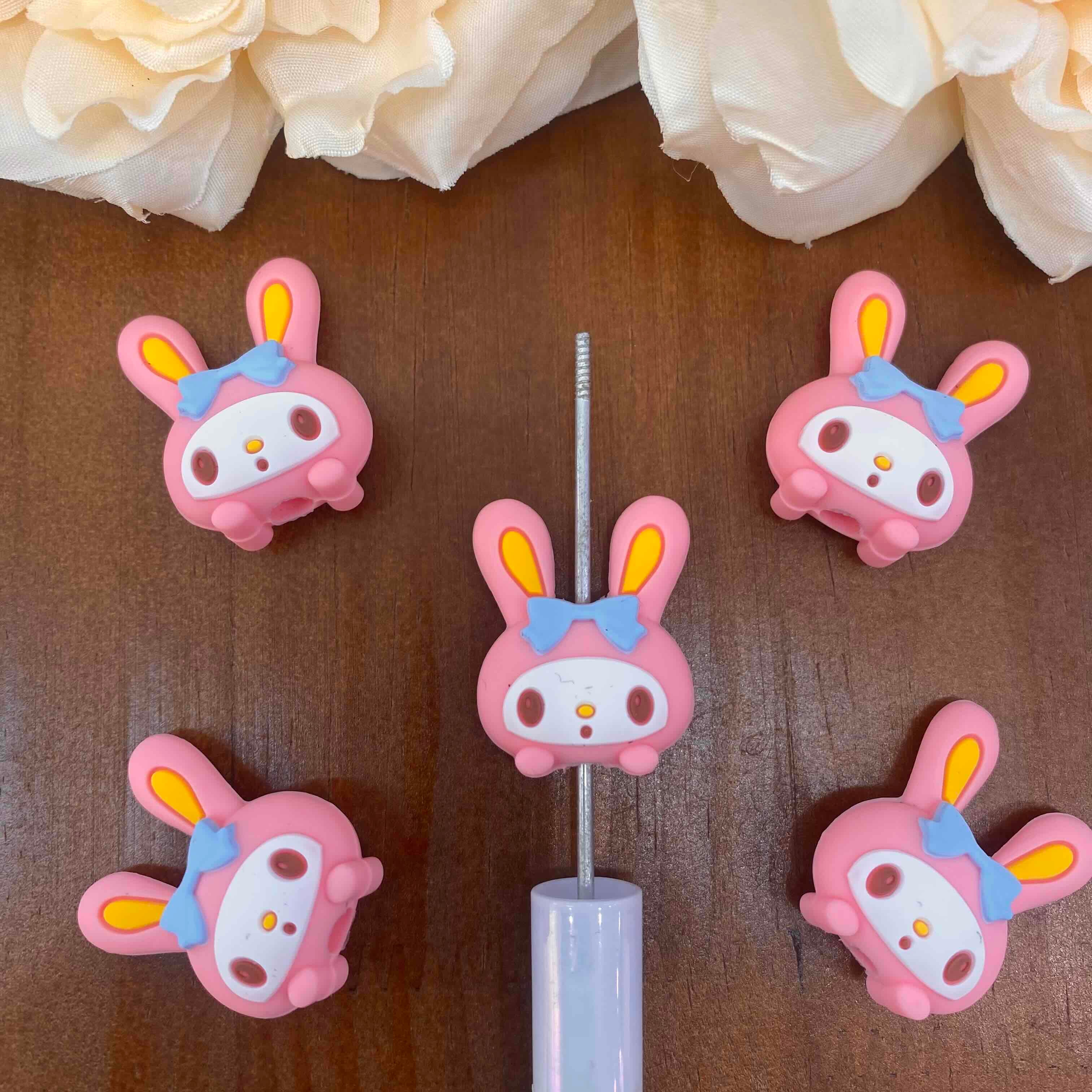 FS20482-My Melody Flat Silicone Focal Beads