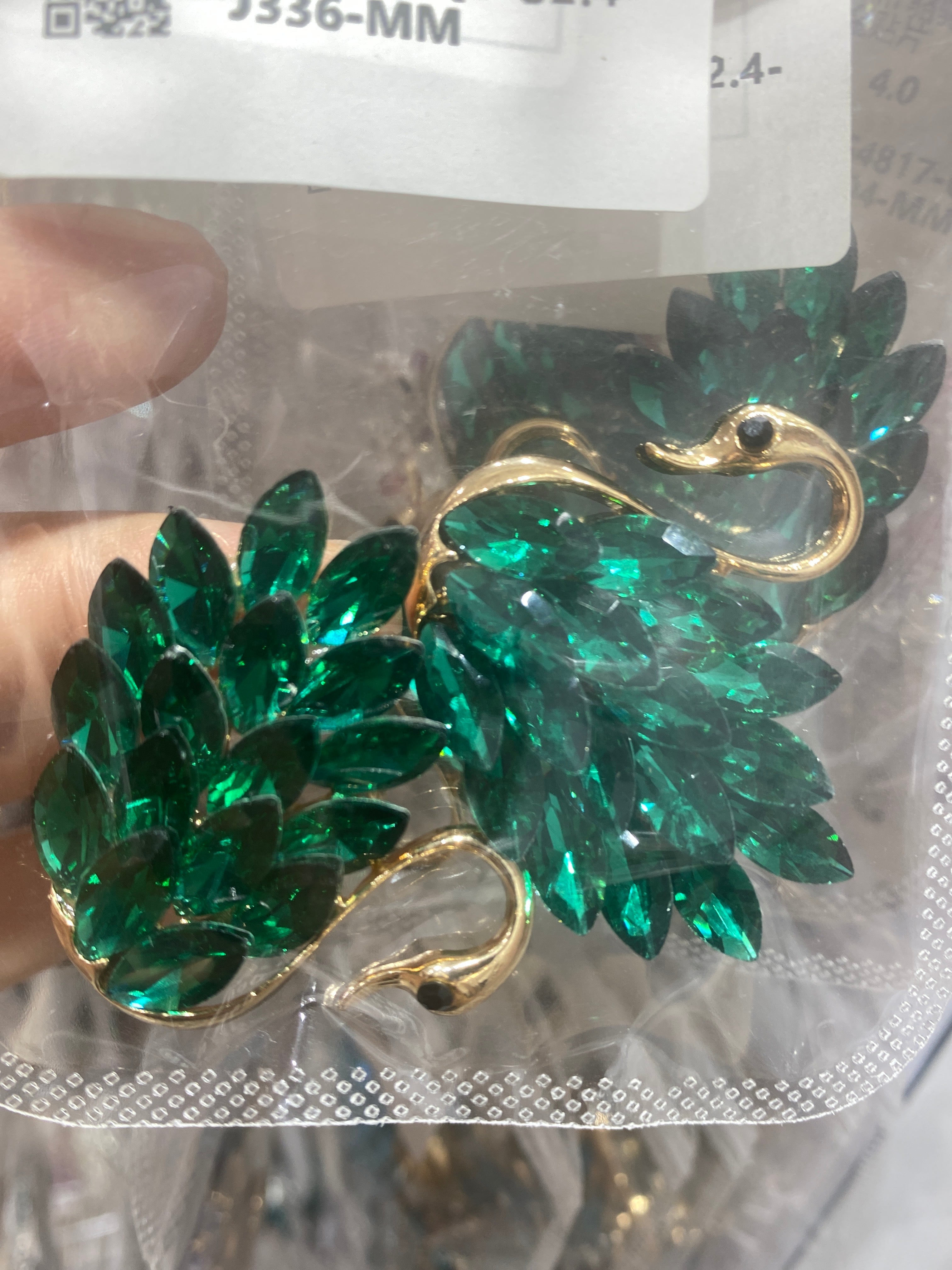 FS4678- 41×44Mm Crystal Diamond Swan Patches (One Left And One Right) Zoe's DIY Shop