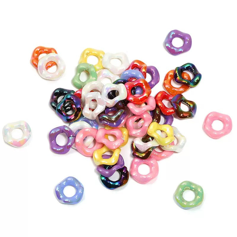 FS19419-About 16mm UV Coating Random Mixed Color Wave Spacer Beads