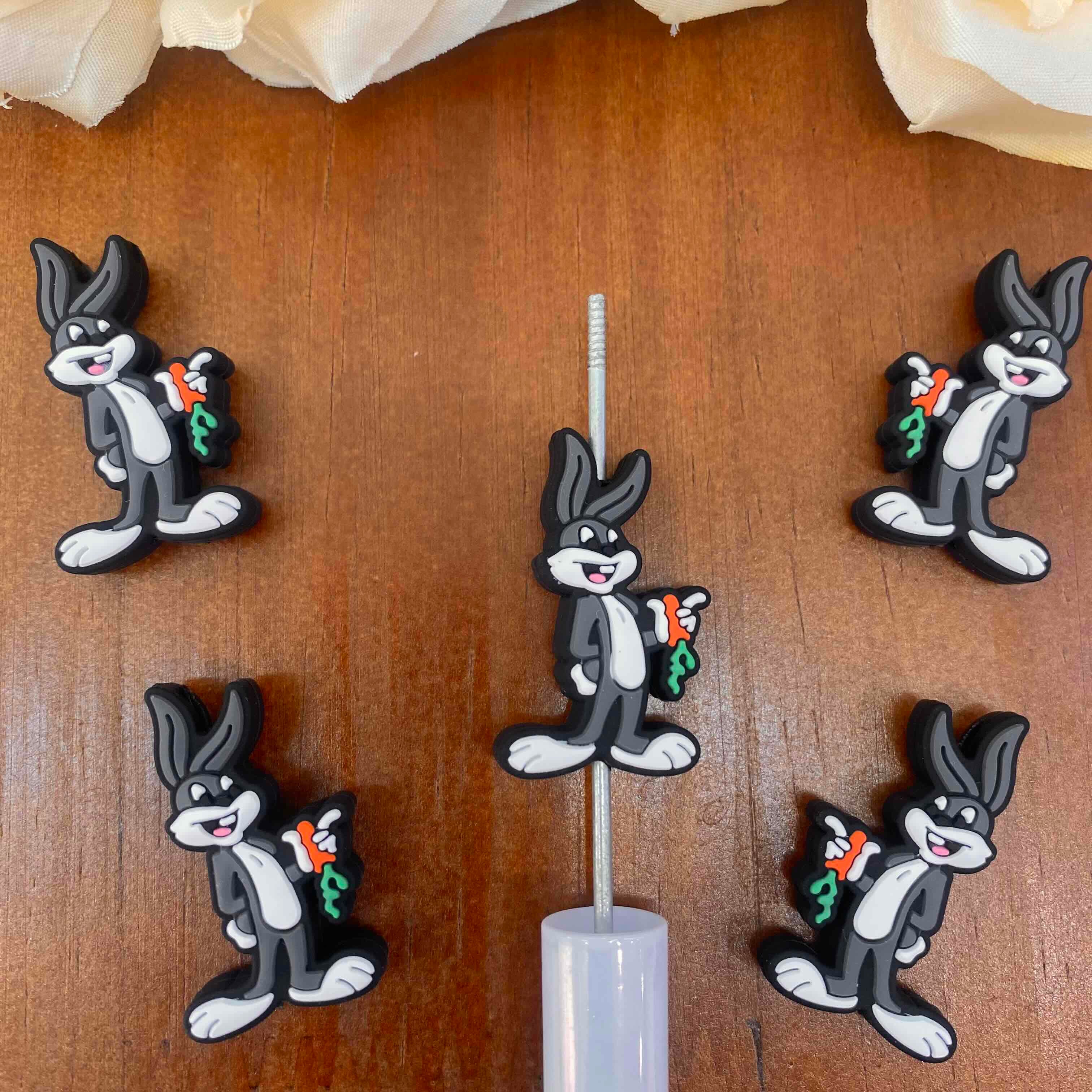 FS20450-Bugs Bunny Flat Silicone Focal Beads