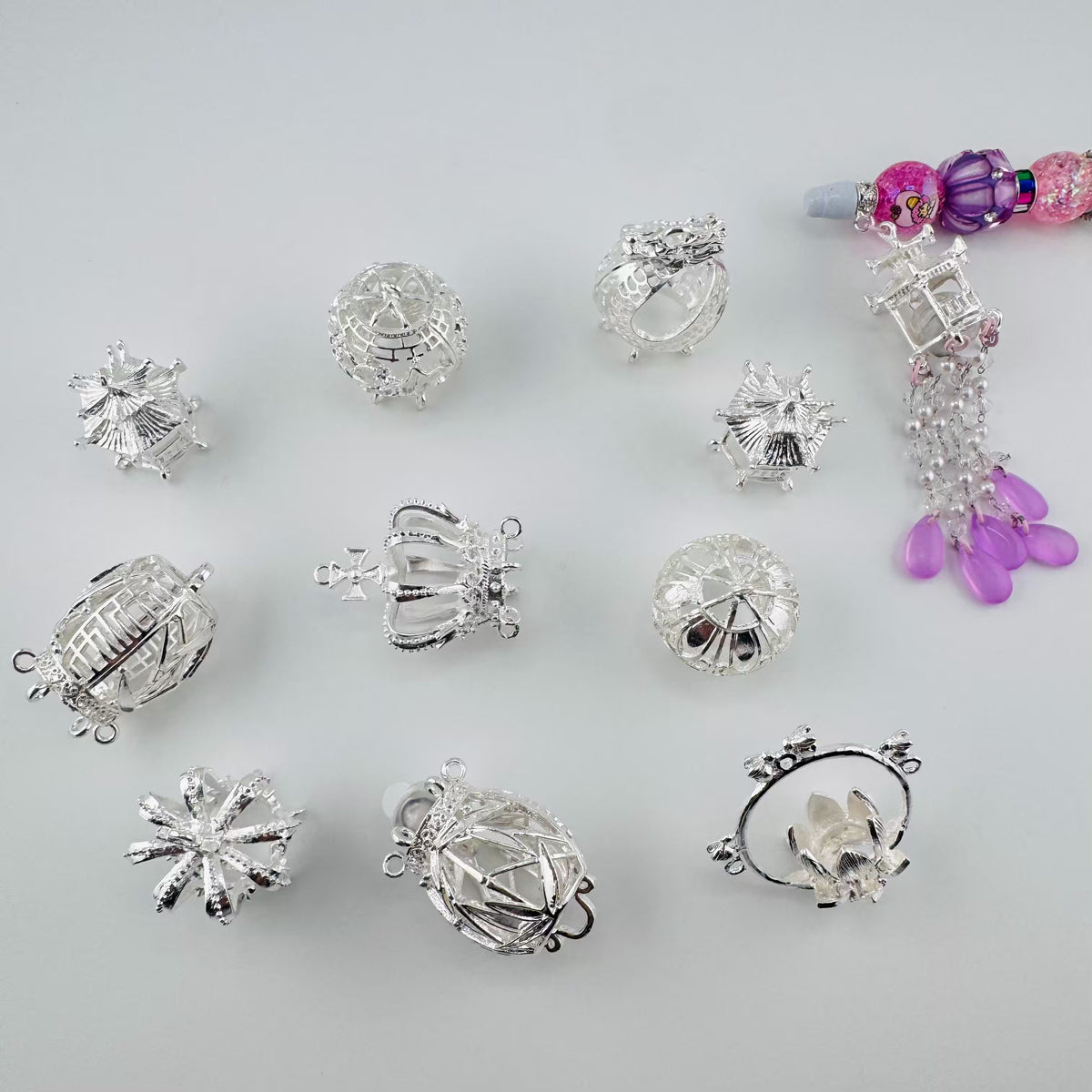 DIY Beaded Pendant, Silver Hollow Metal Ball  Cage Ornament for Jewelry Making