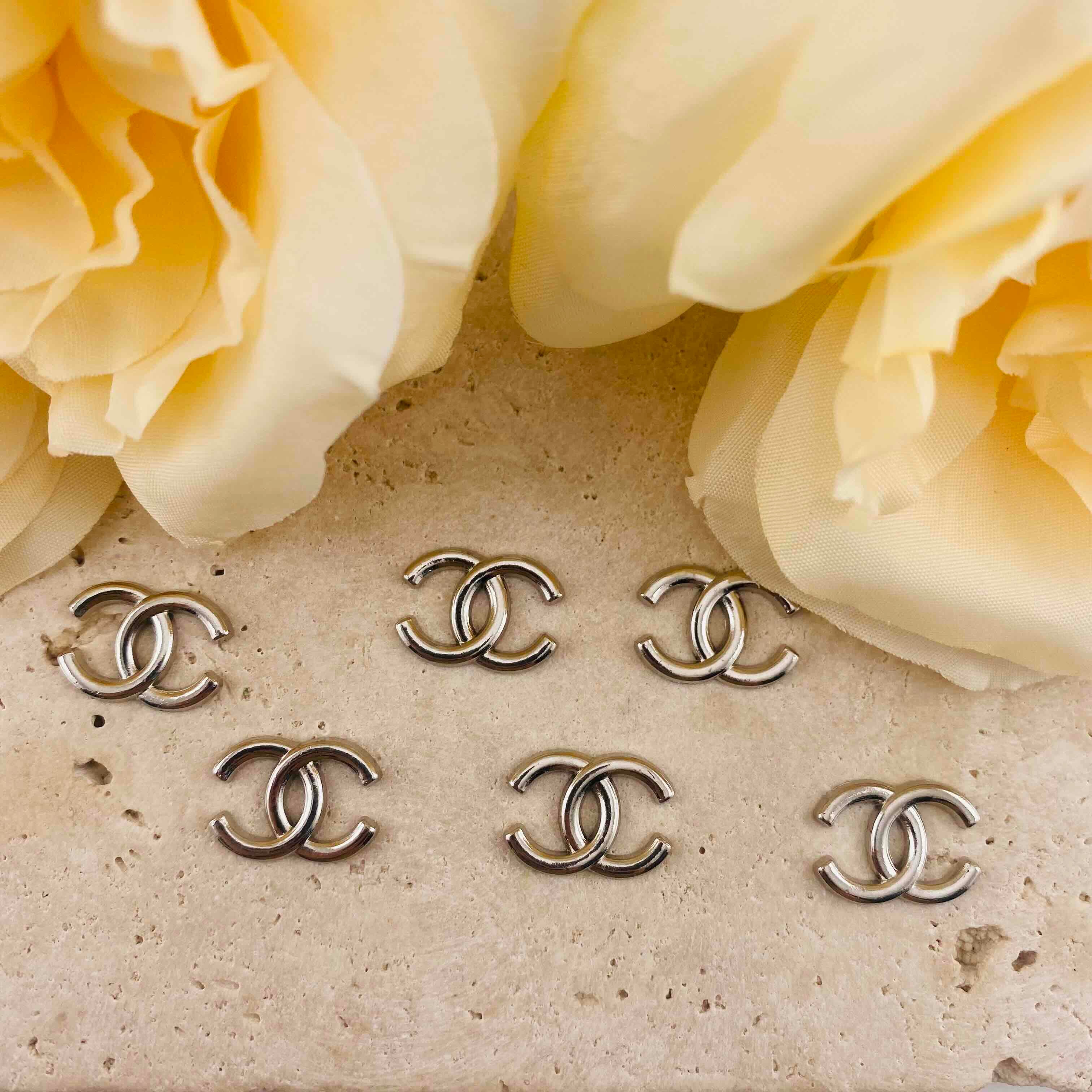 PP20057-About 15mm CC Metal Nail Charms