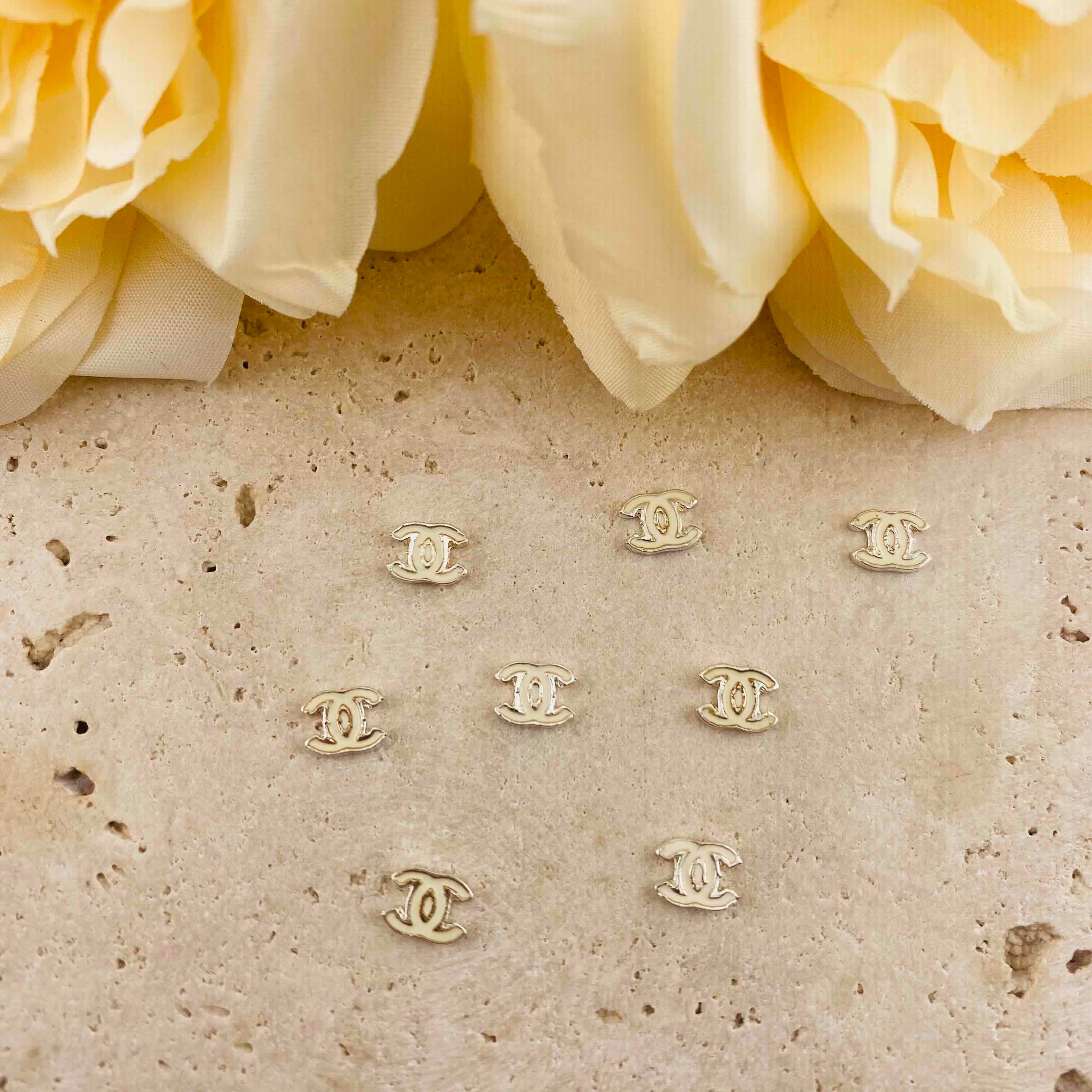 FS3357-  6*7mm CC Metal Nail Charms
