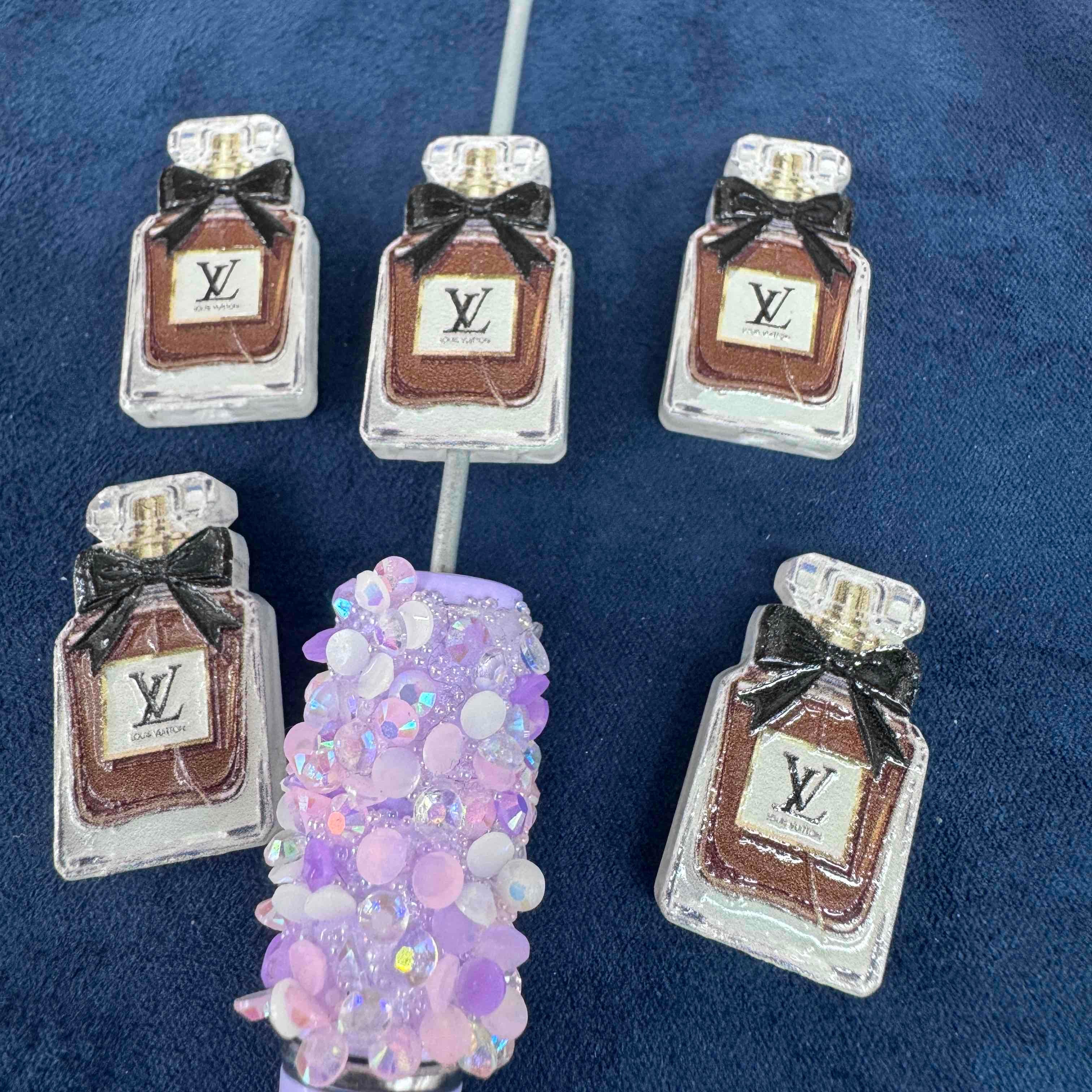FS20295-Vintage Brown Perfume Bottle Acrylic Focal Beads