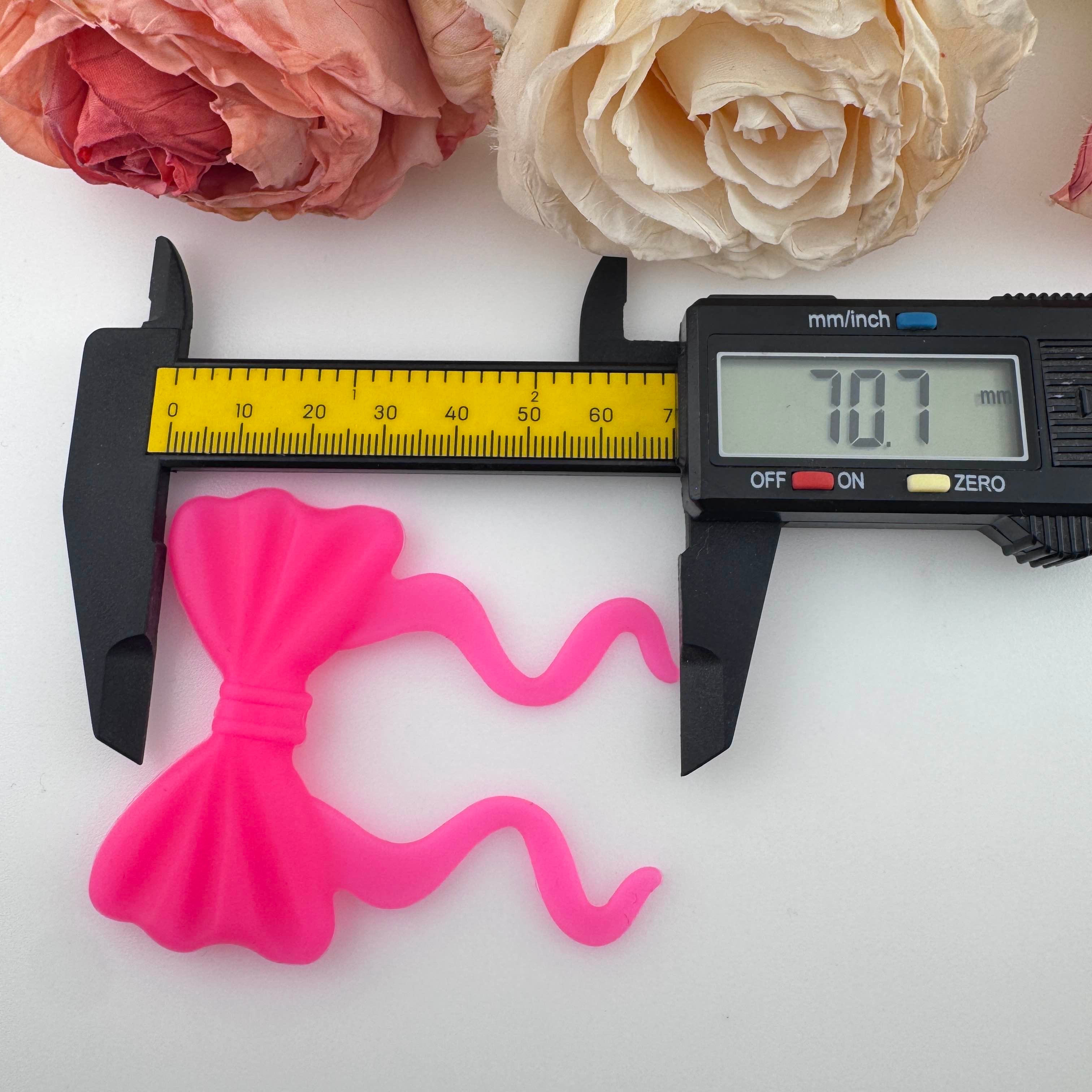 FS19388-About 60×70mm Silicone Bow Beads