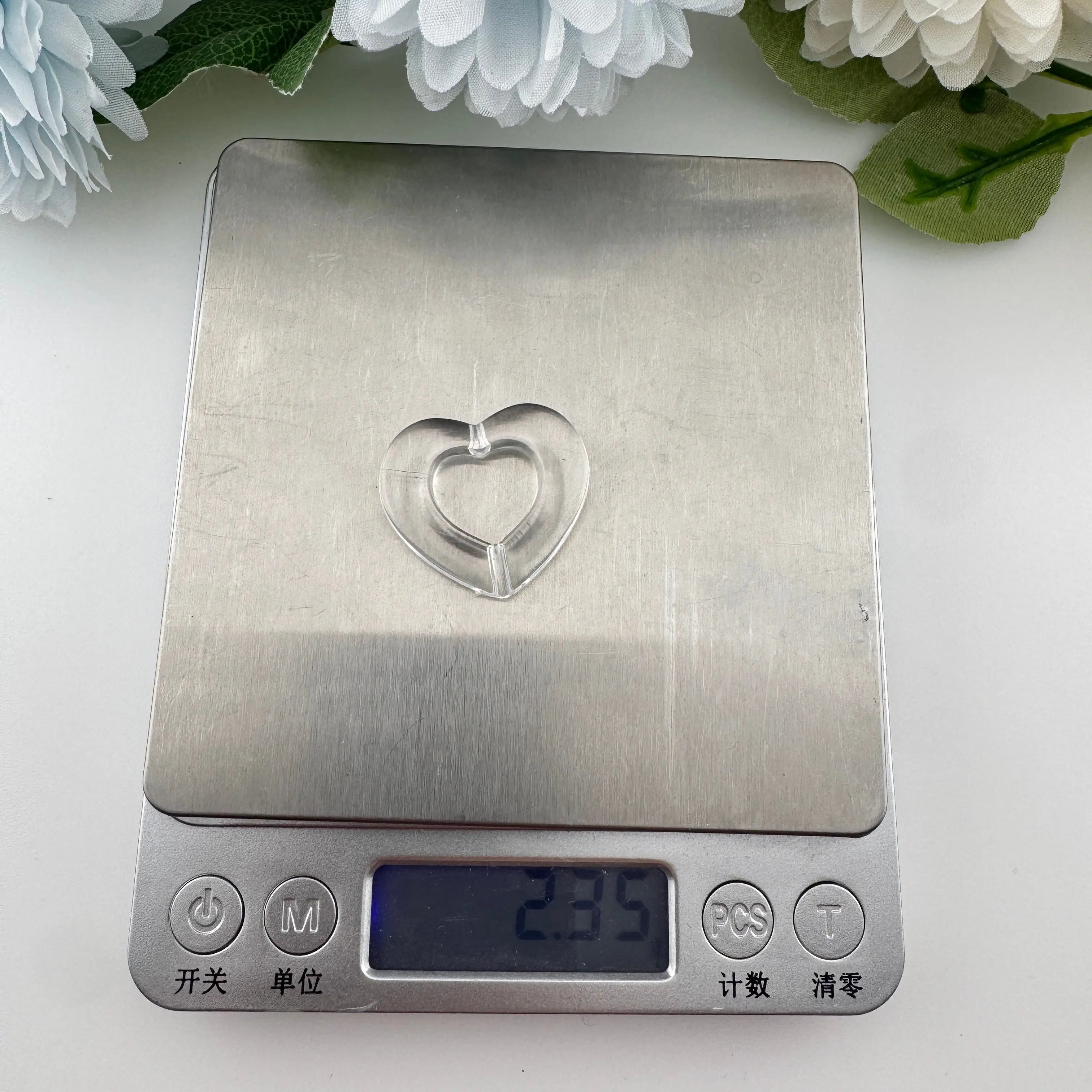 FS0945-About 27×29mm Clear Heart Acrylic Beads