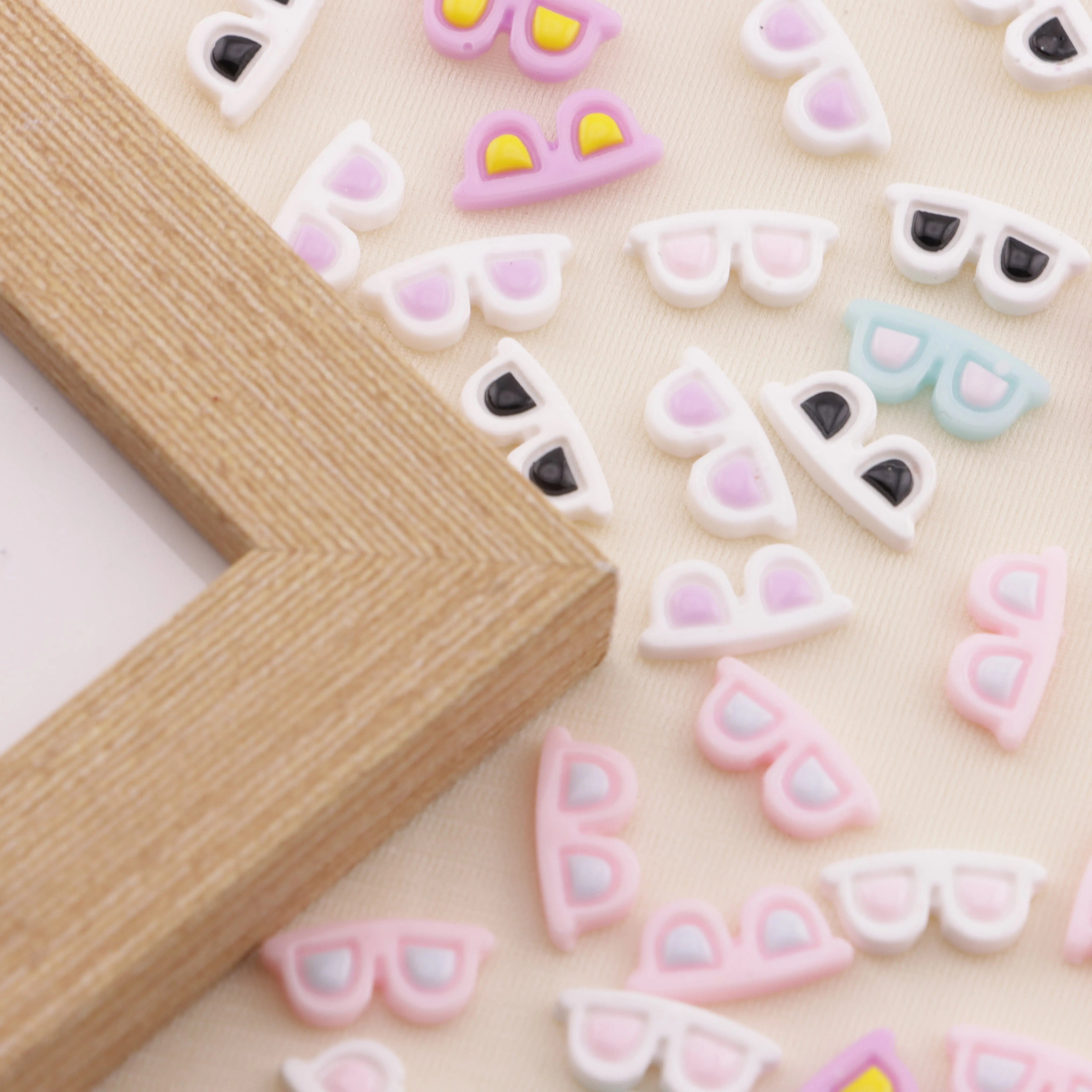 Approximately 14×6mm Luminous Sunglasses Nail  Charms Zoe's DIY Shop