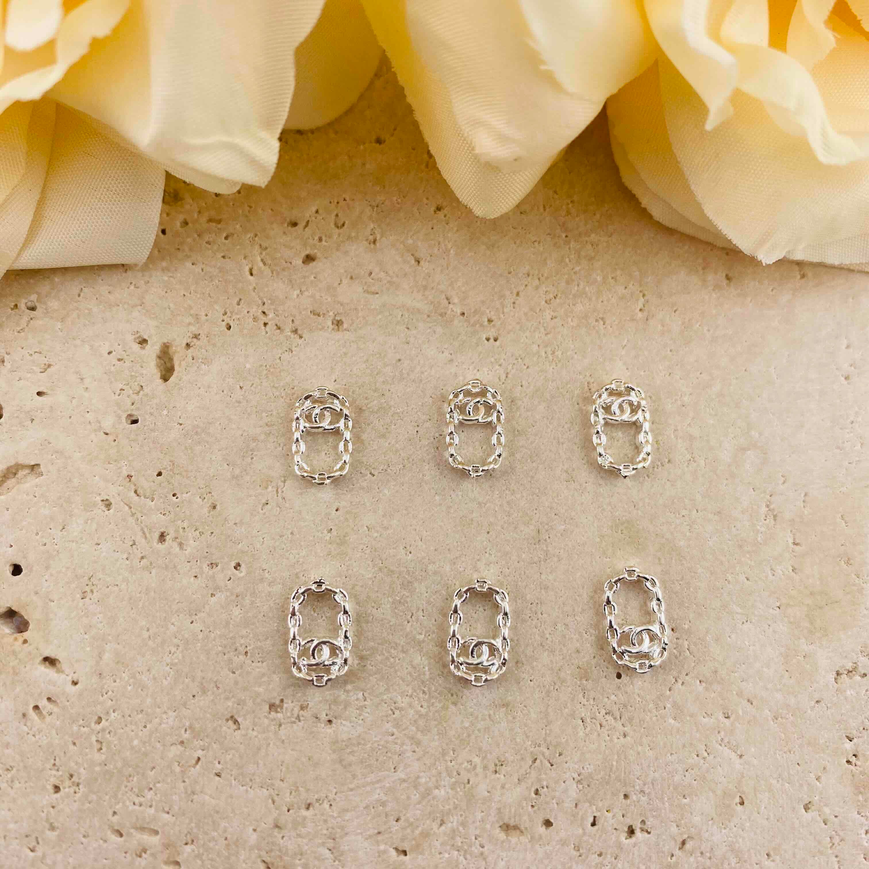 FS3373-  5.6*9.7mm CC Metal Nail Charms