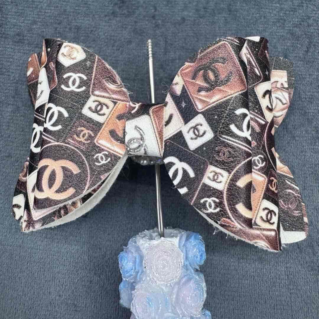 FS20242-CC Print Sugar Bow Beads
