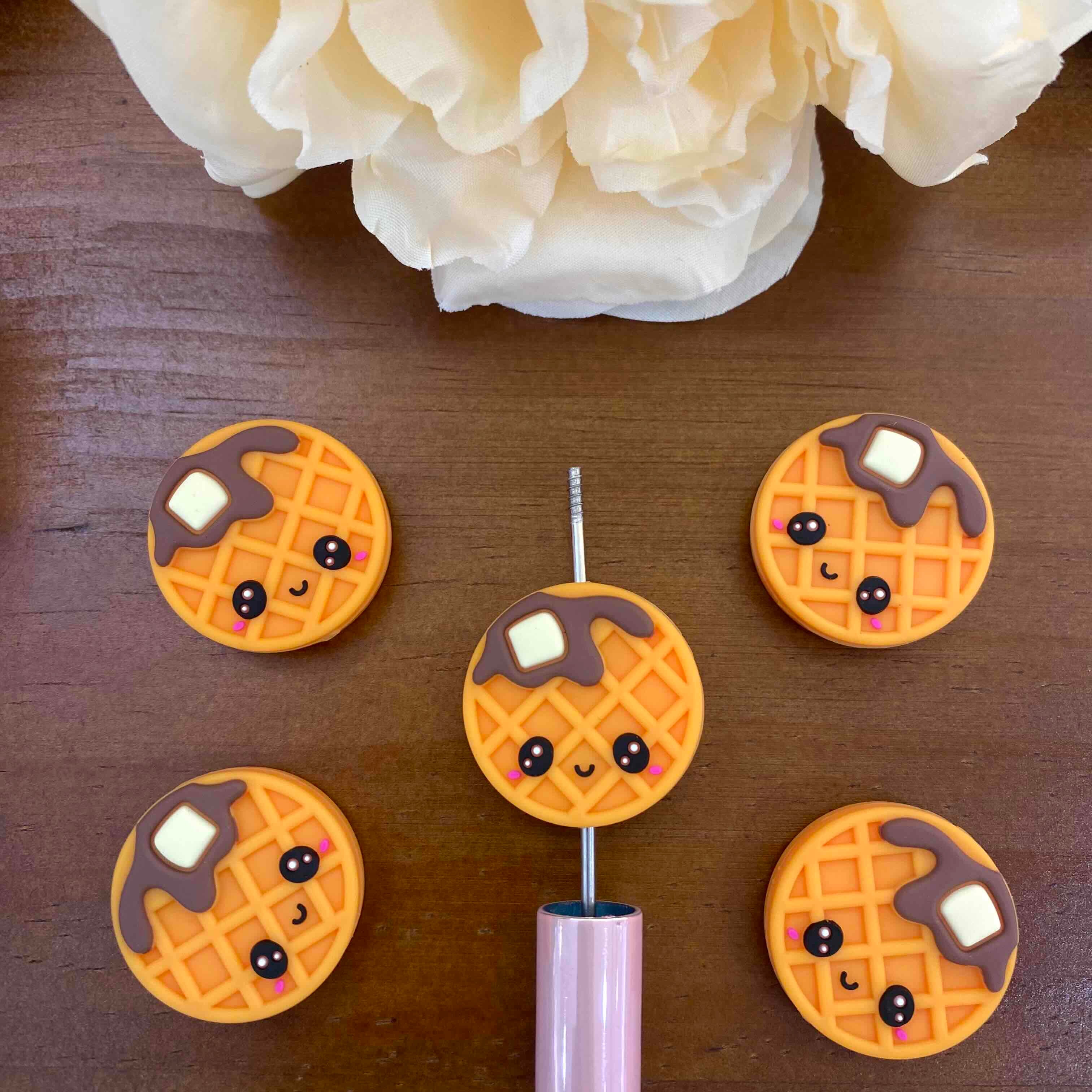 FS20157-Cute Waffle Flat Silicone Focal Beads