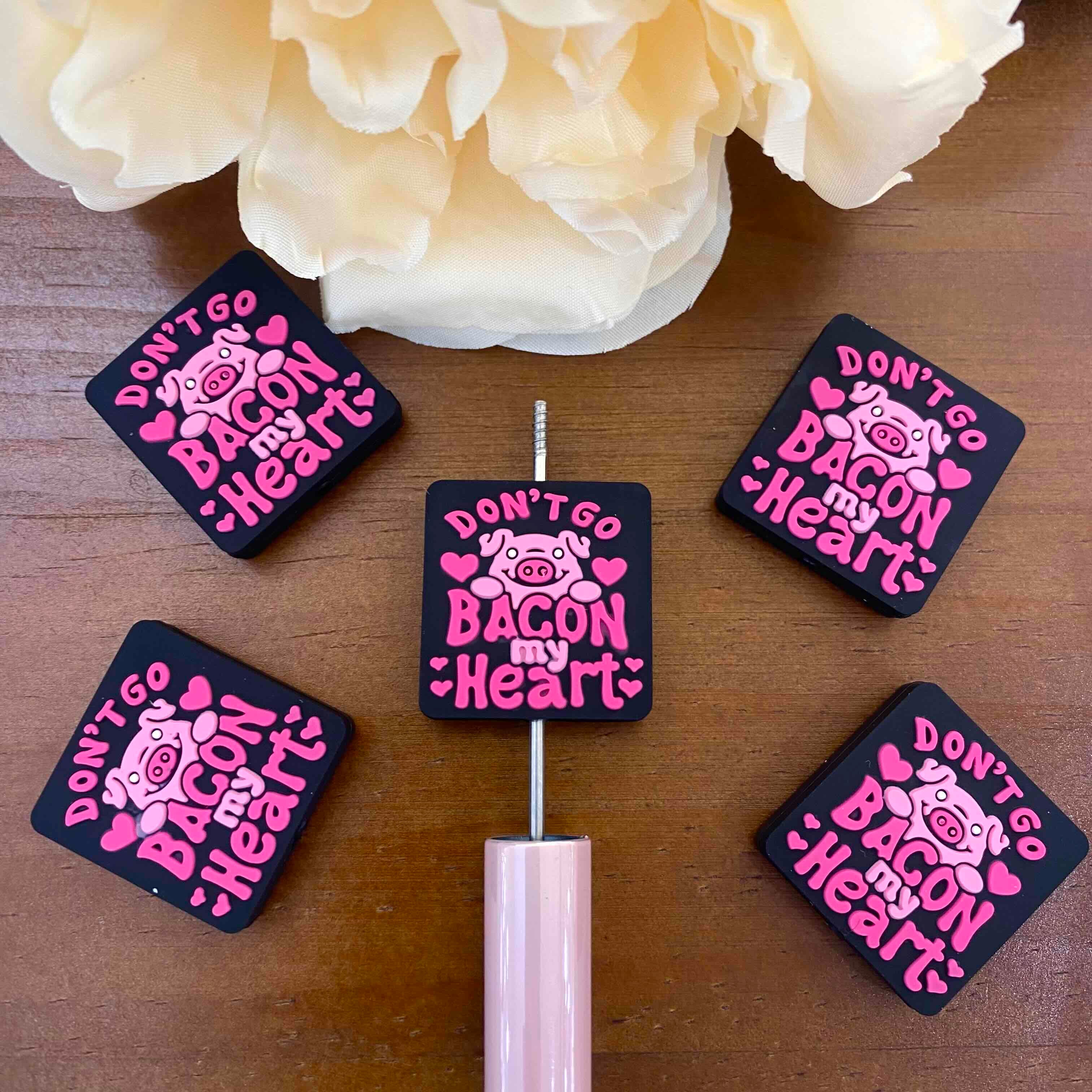 FS20151-Bacon My Heart Quote Flat Silicone Focal Beads