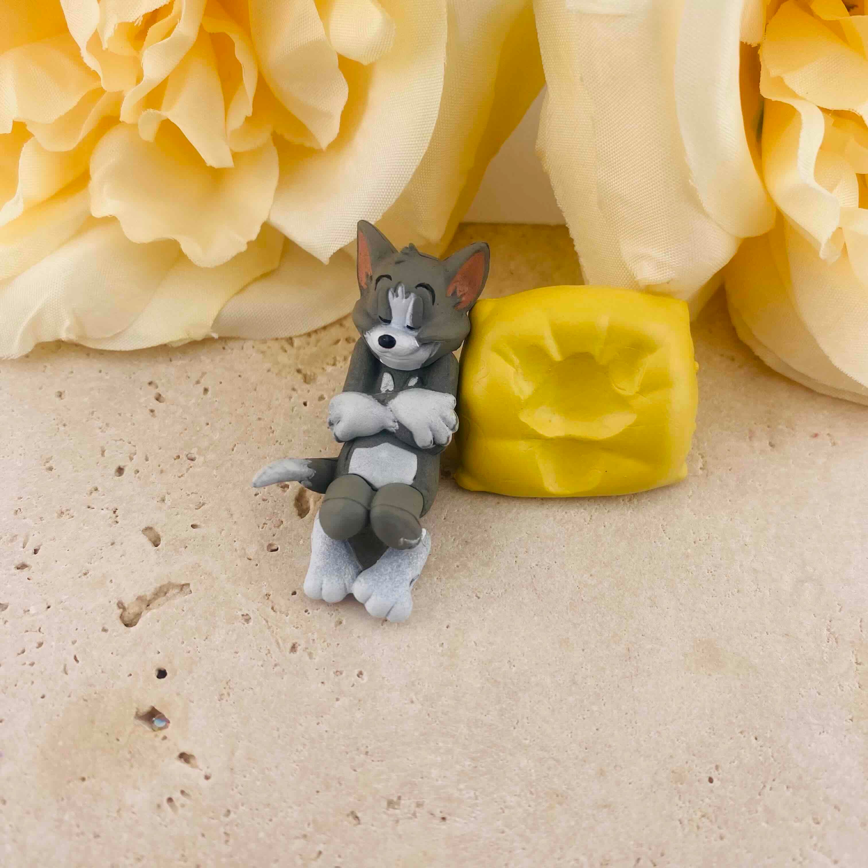 FS19985-About 16*42mm Sleeping Tom Cat Resin Figurine