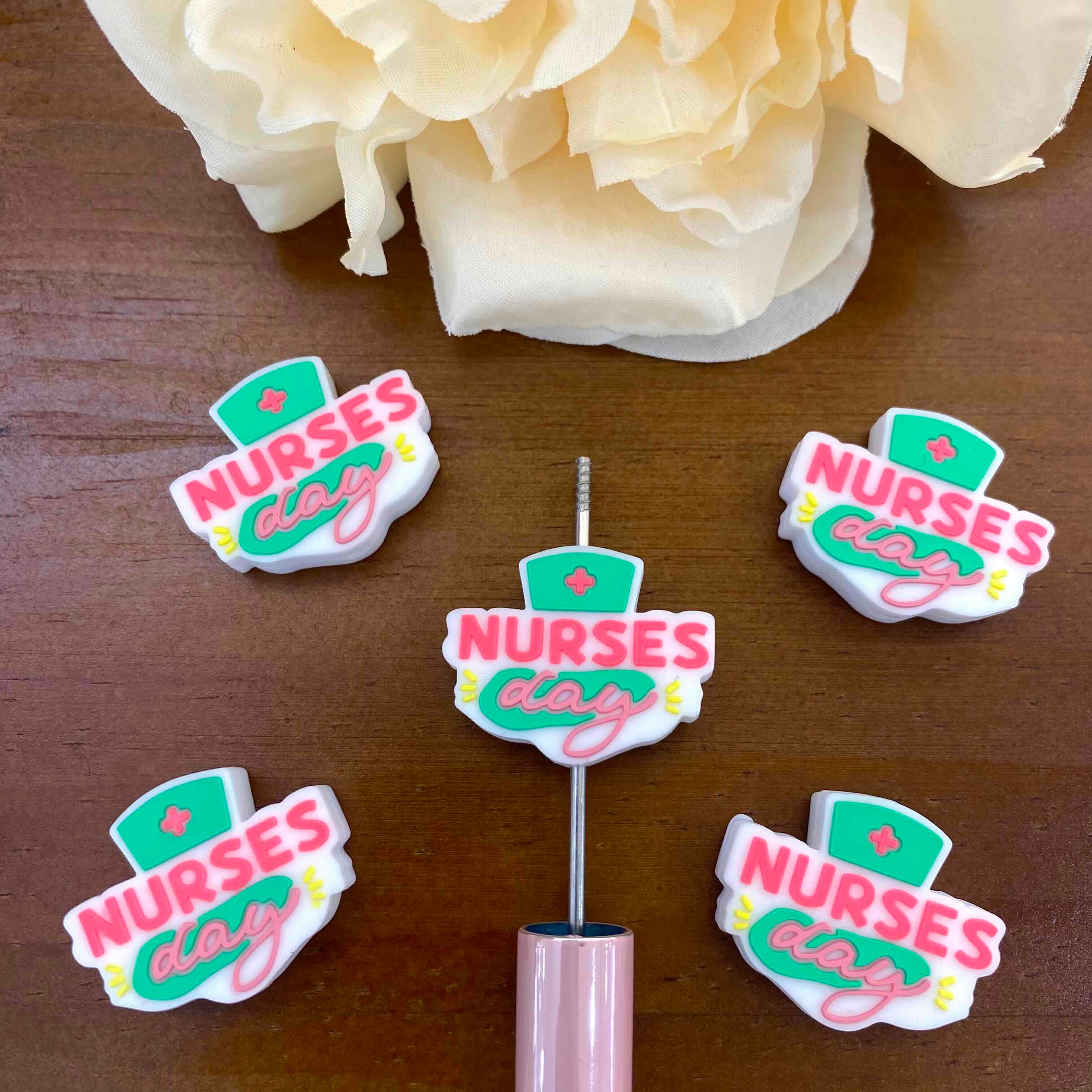 FS20180-Nurses Quote Flat Silicone Focal Beads