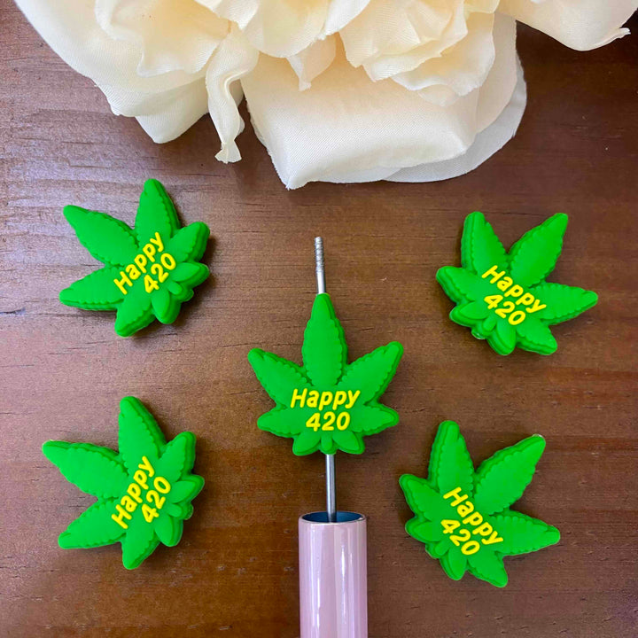 FS20199-Happy 420 Leaf Flat Silicone Focal Beads