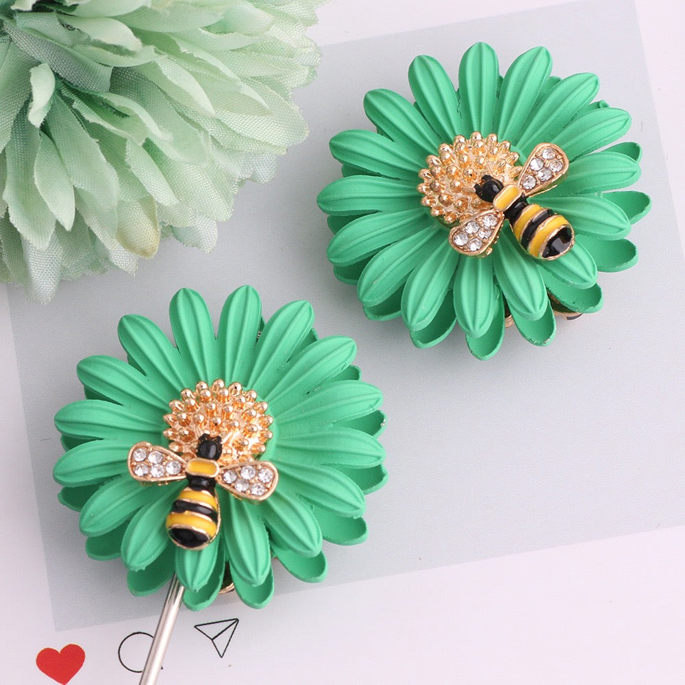 FS20020-SunflowerBee Metal Beads