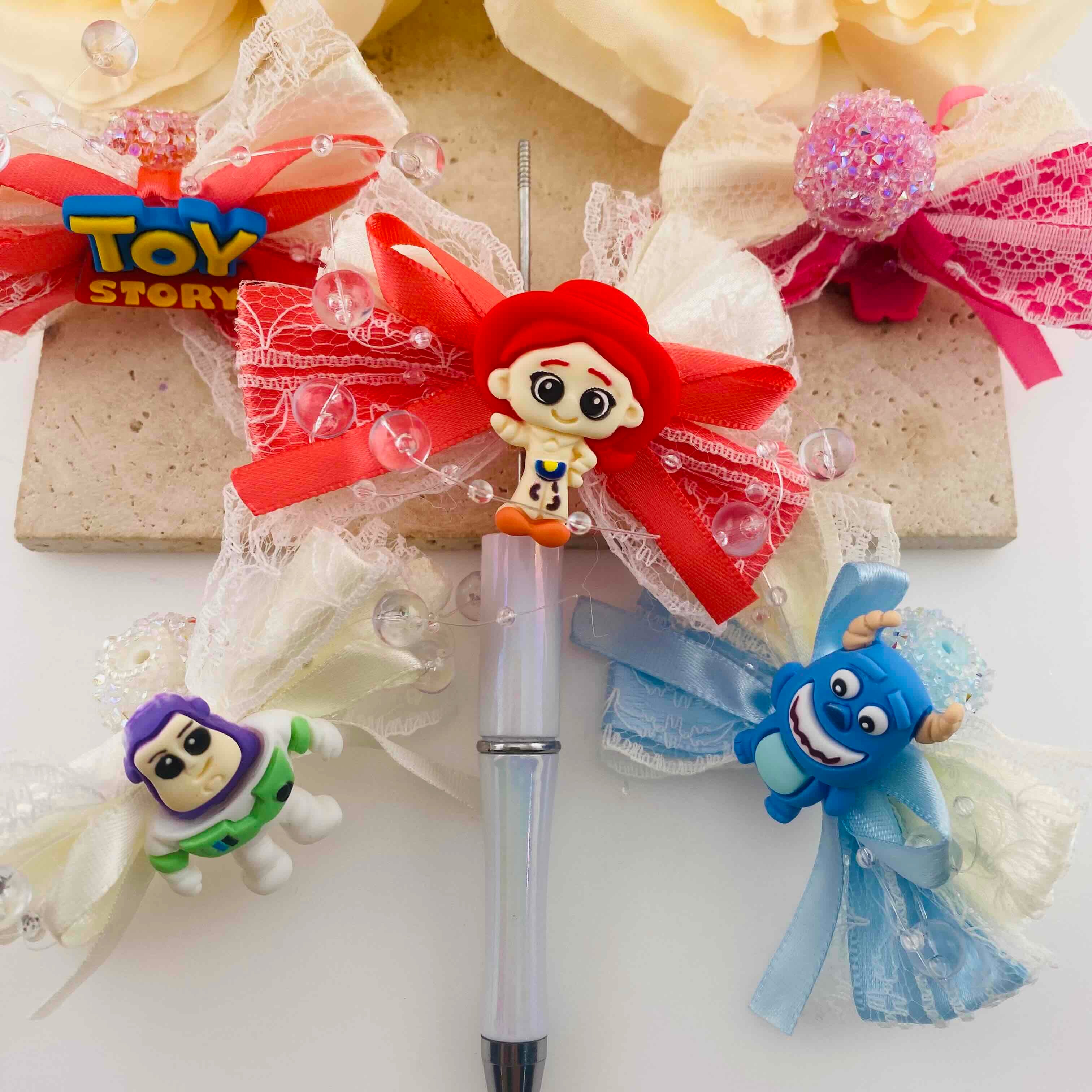FS20048-Toy Story Bow Sugar Beads