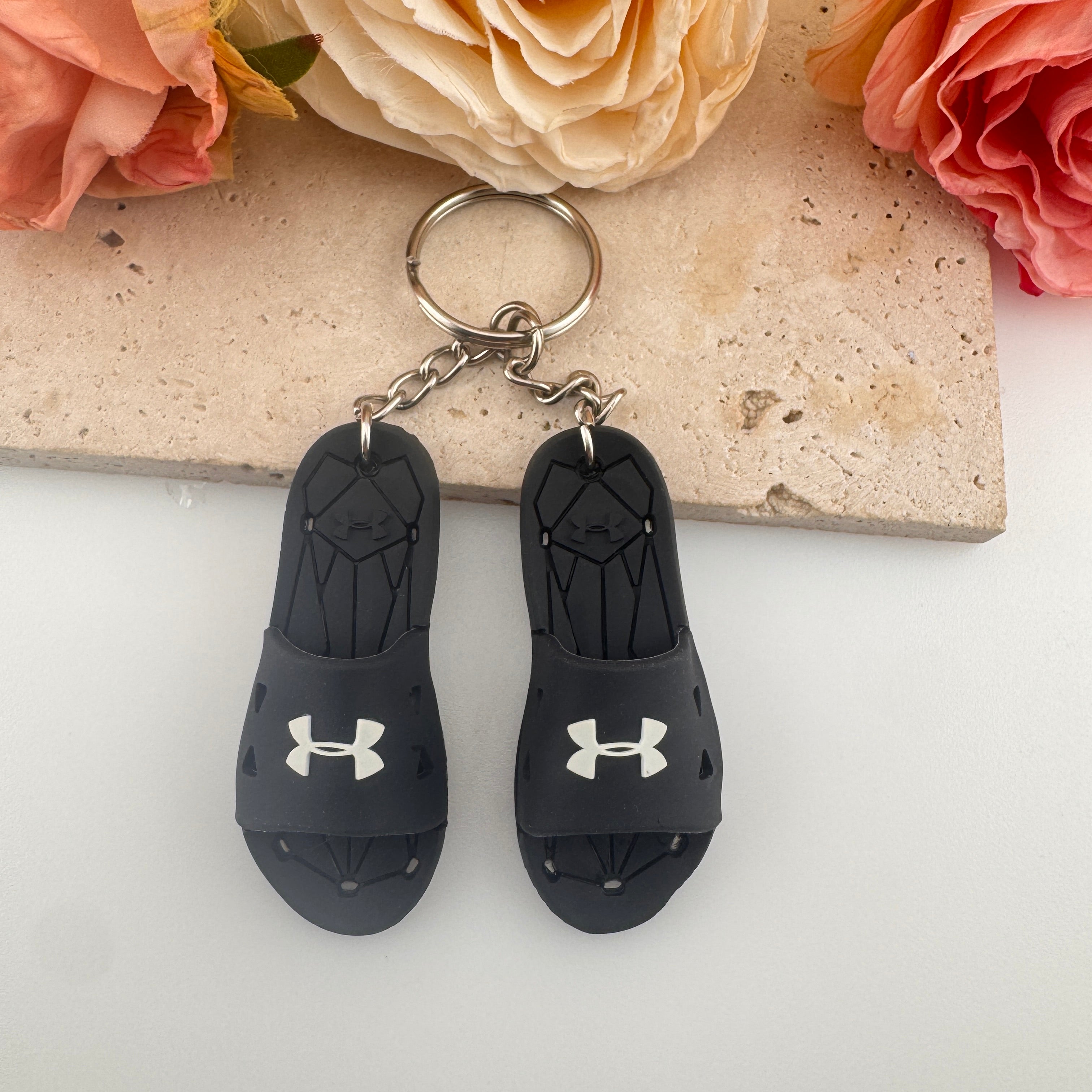 FS19358-Shoes Key Chain As Picture Shows