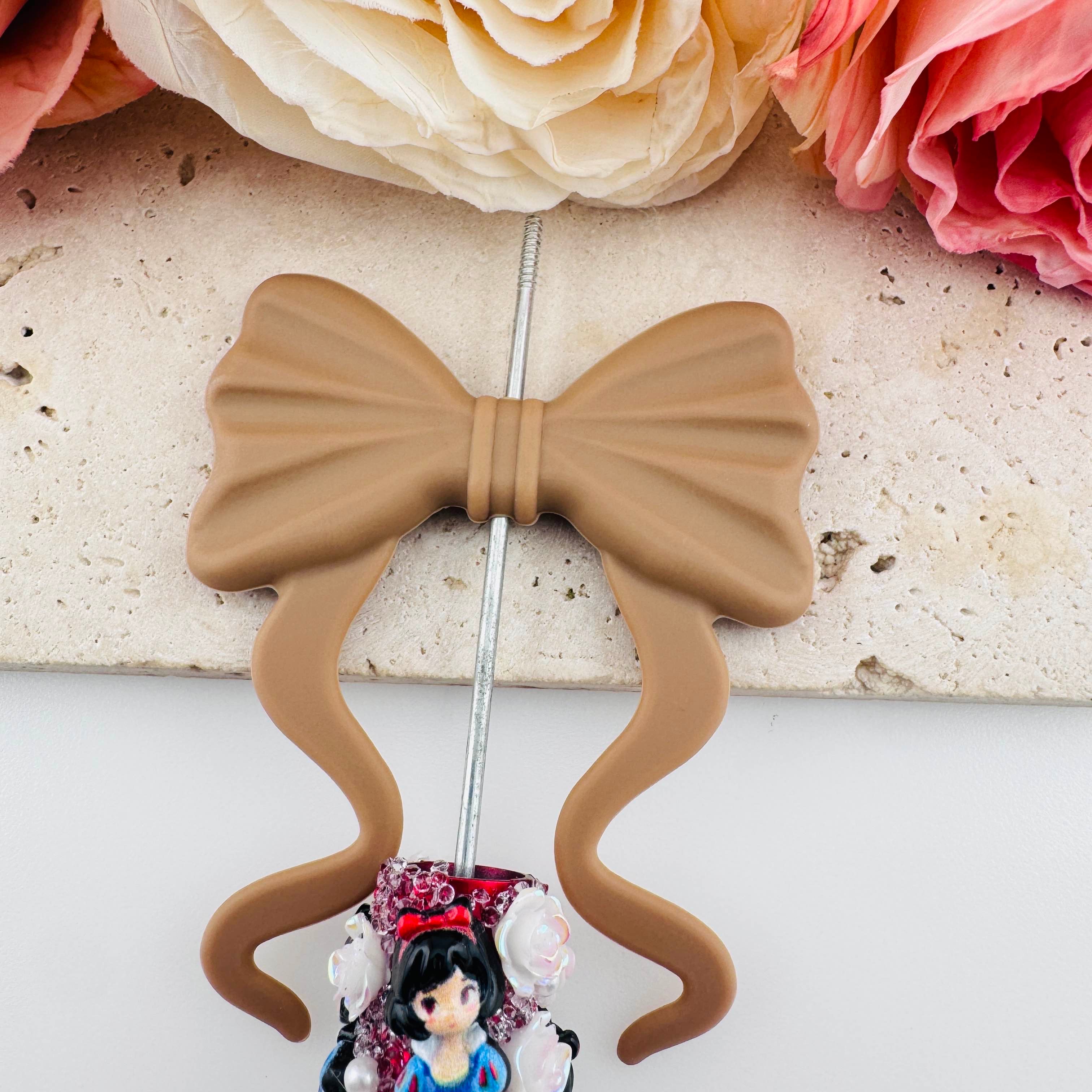 FS19388-About 60×70mm Silicone Bow Beads